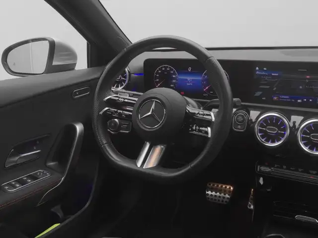 Mercedes-Benz A Class view 19