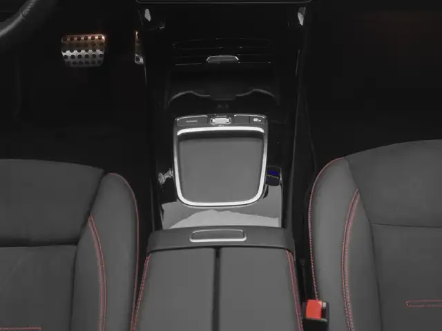 Mercedes-Benz A Class view 21