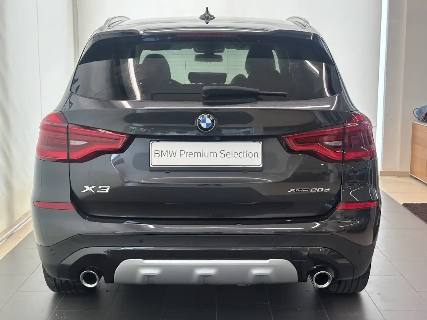 BMW X3 xDrive20d Grau - 2