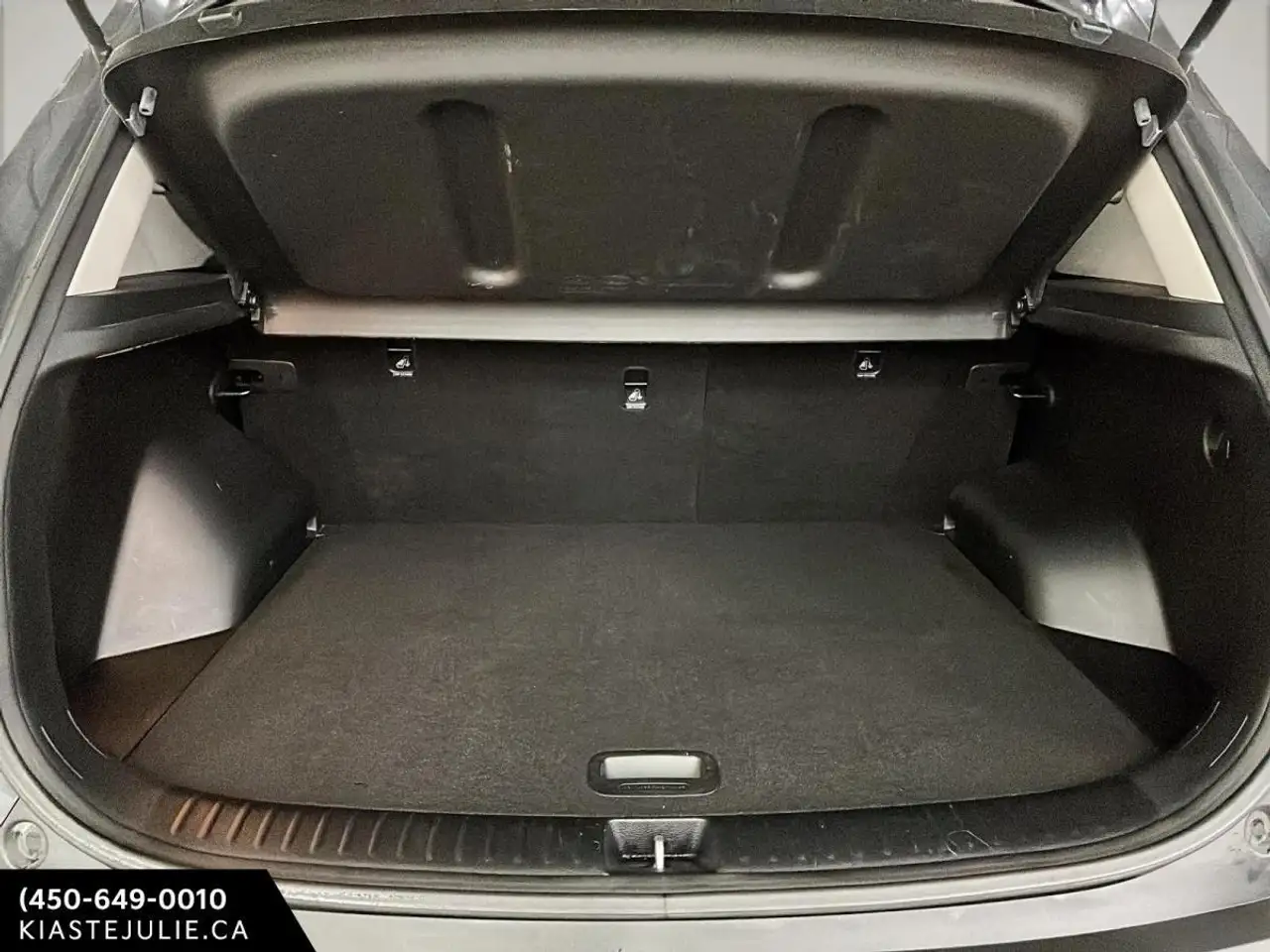 Kia Seltos снимка Kia Seltos
