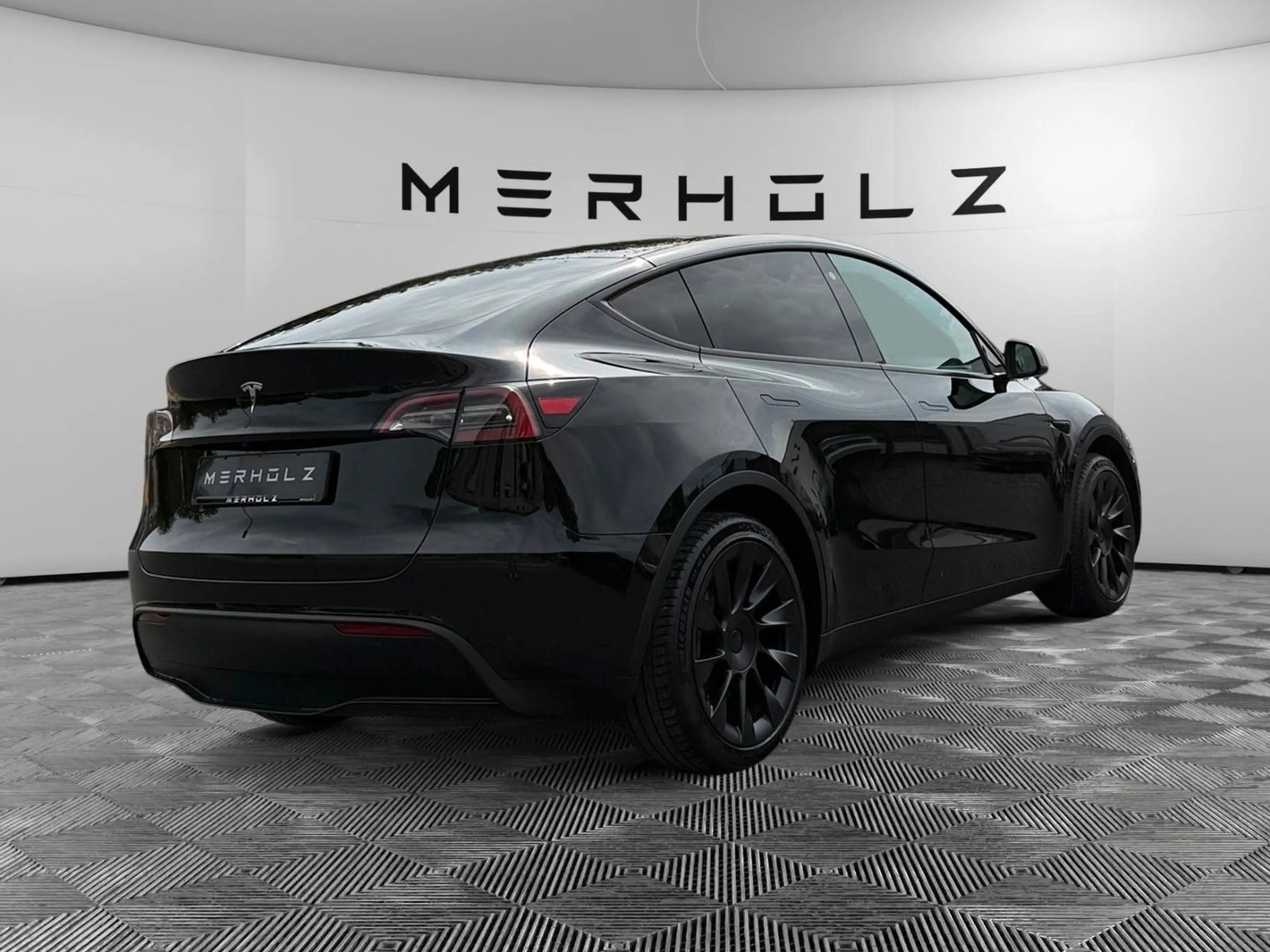Tesla Model Y RWD Ryzen 1.Hand MwSt Herstellergarantie — photo 7