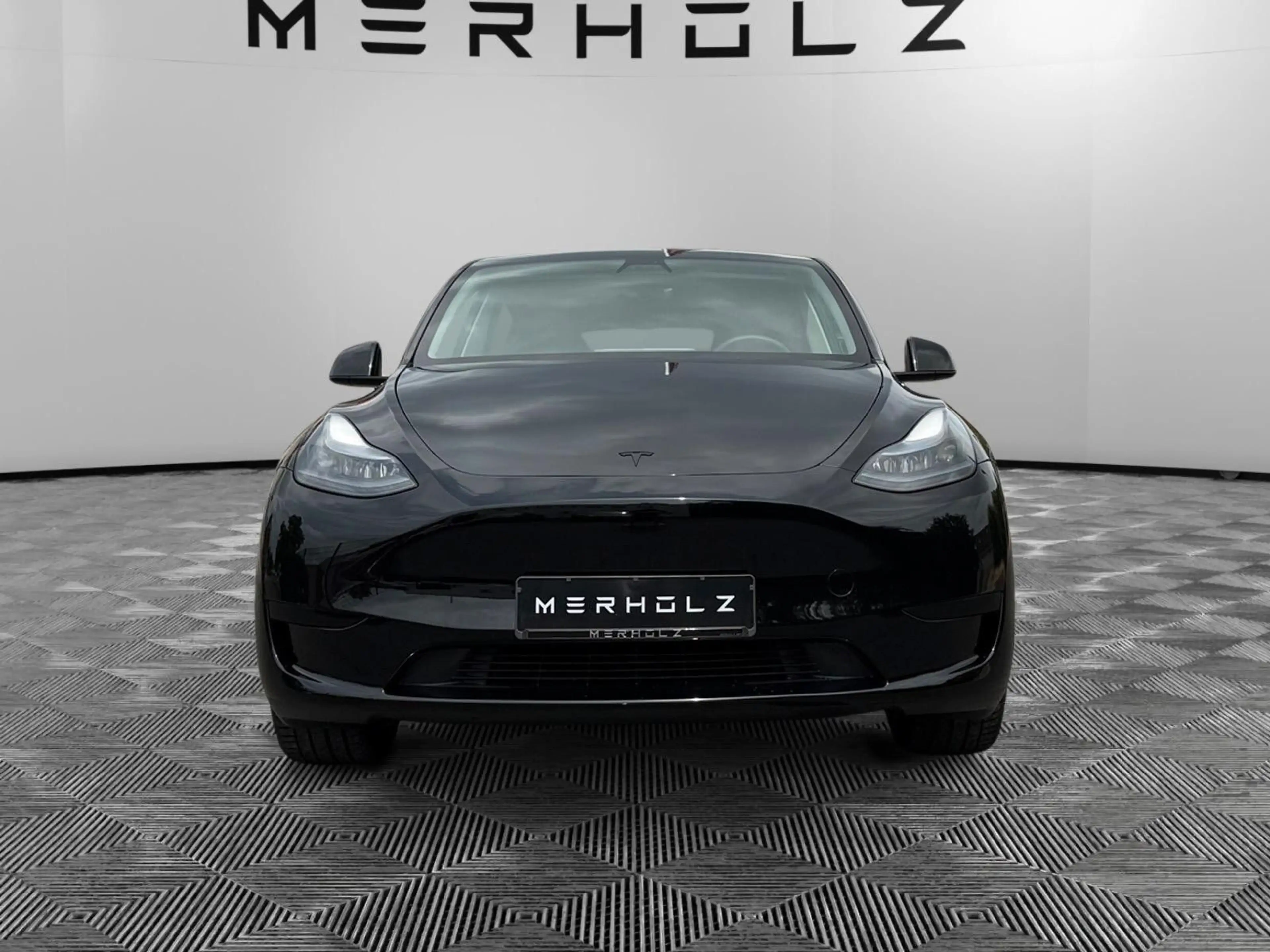 Tesla Model Y RWD Ryzen 1.Hand MwSt Herstellergarantie — photo 2