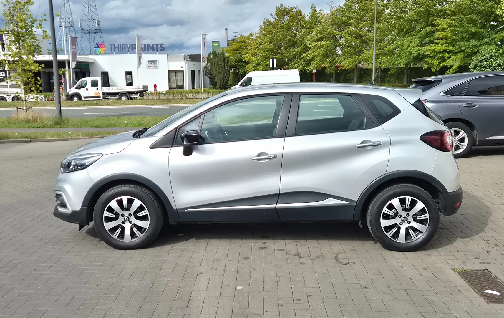 Renault Captur Navigatie Crus control Park Sensor Garantie 1 Jaar Argent - 2