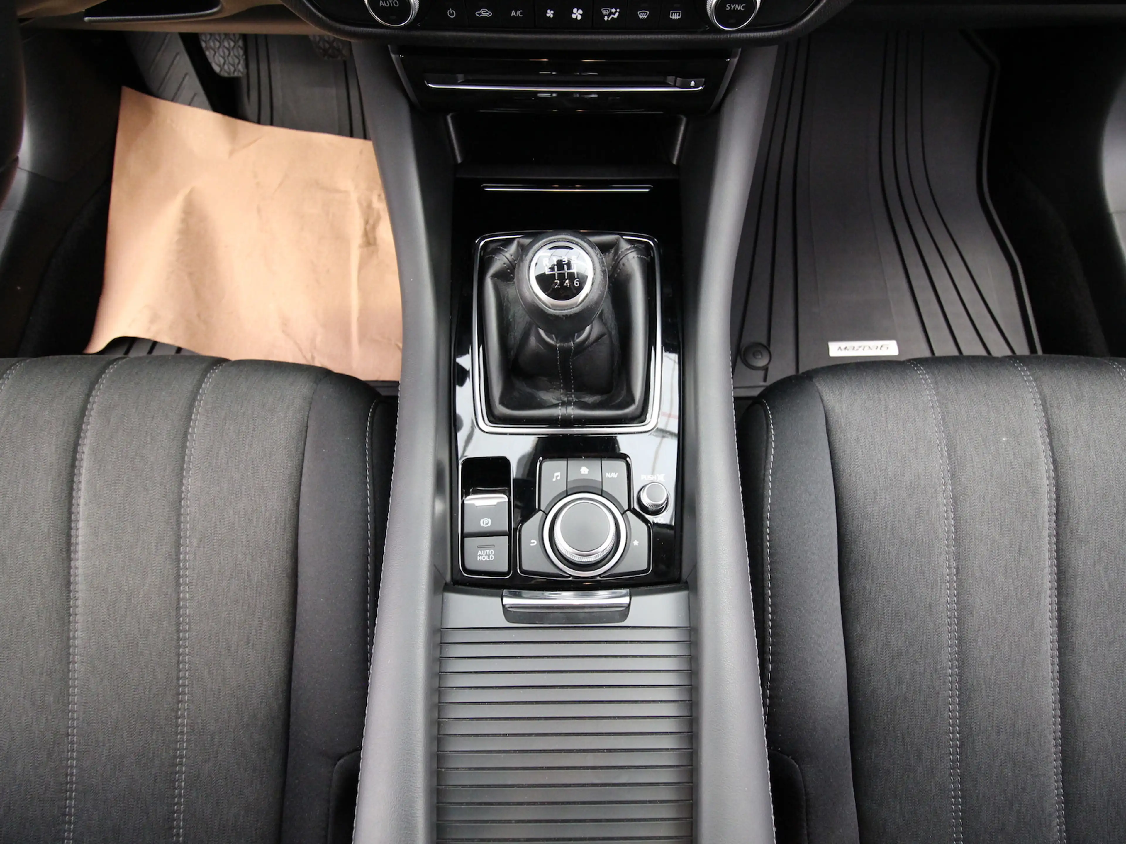 Mazda 6 2.0 SKYACTIV-G 165 Exclusive-Line LED+NAVI+AHK — photo 19
