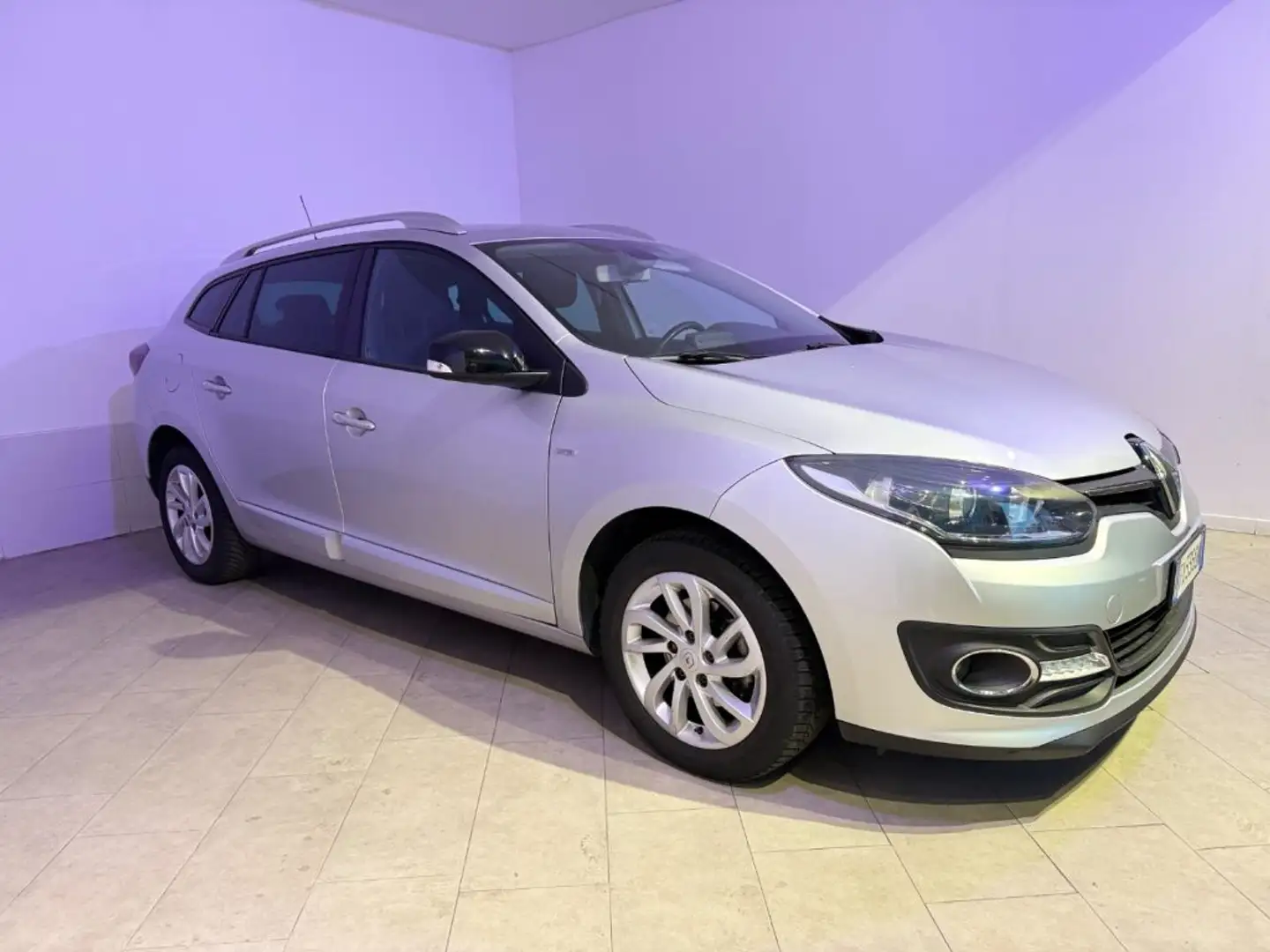Renault Megane Mégane 1.5 dCi 110CV EDC SporTour Wave Silber - 2