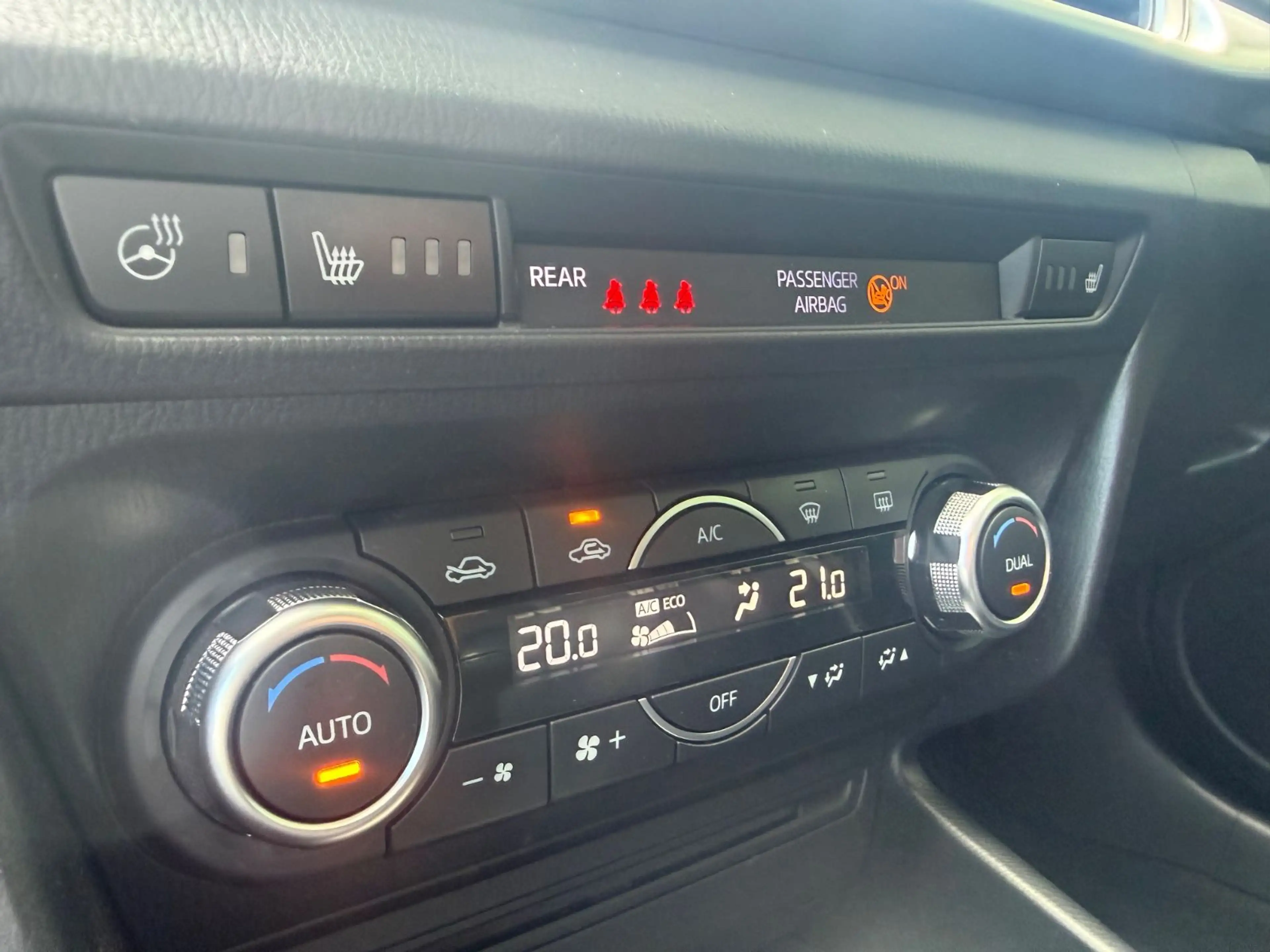 Mazda 3 Lim. Exclusive-Line|NAVI|LED|KAMERA|HEAD-UP|SH — photo 8