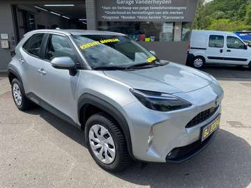 Yaris Cross Hybrid 1.5i VVT-i E AUTOMAAT NAVI CRUISE MET GARANTIE
