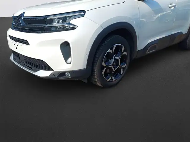 Citroen C5 Aircross view 10