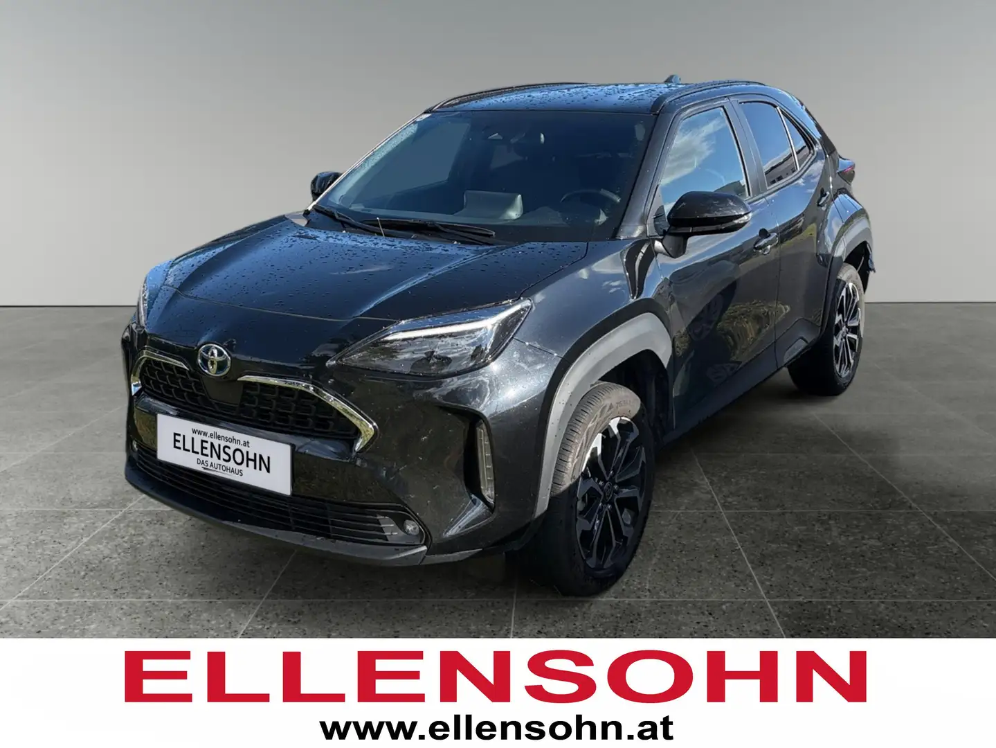 Toyota Yaris Cross Yaris Cross 1,5 l Hybrid 4x2, Active Dr Schwarz - 1