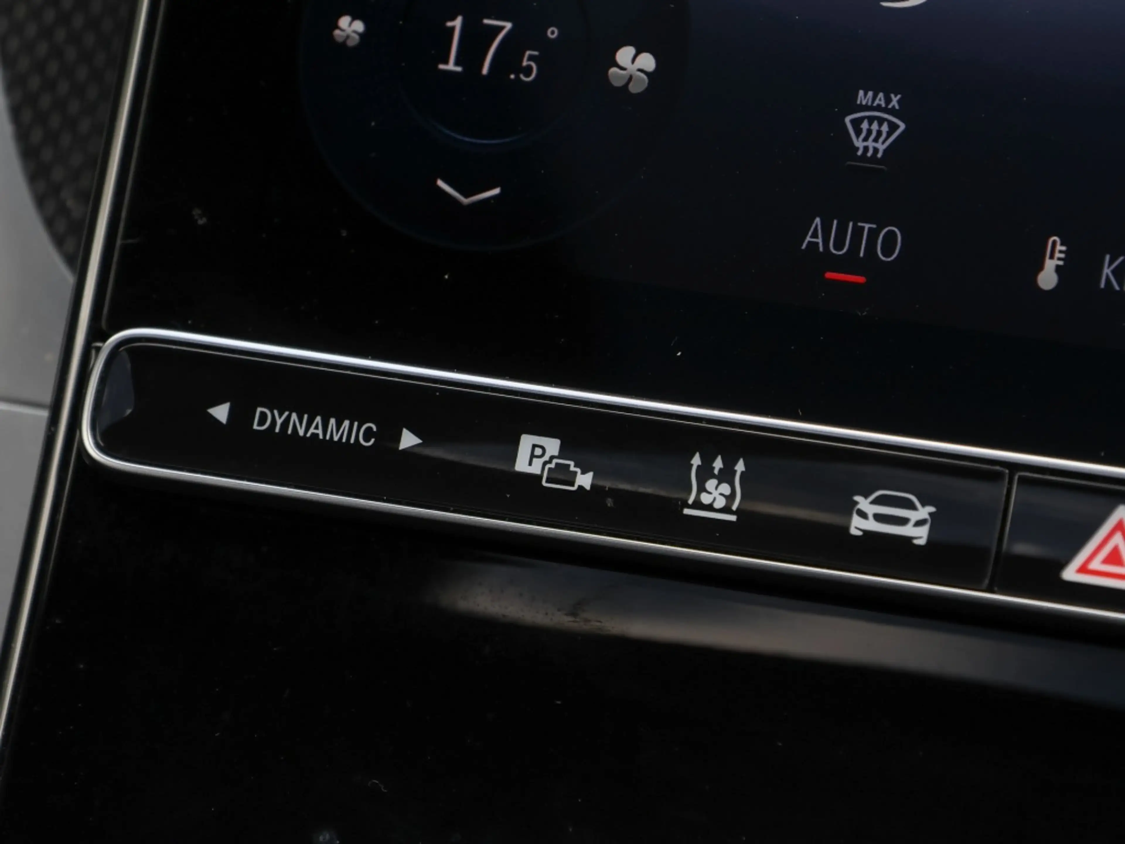 Mercedes-Benz GLC 450 d 4M AMG-Sport/Pano/AHK/StdHz/Sitzklima — photo 12