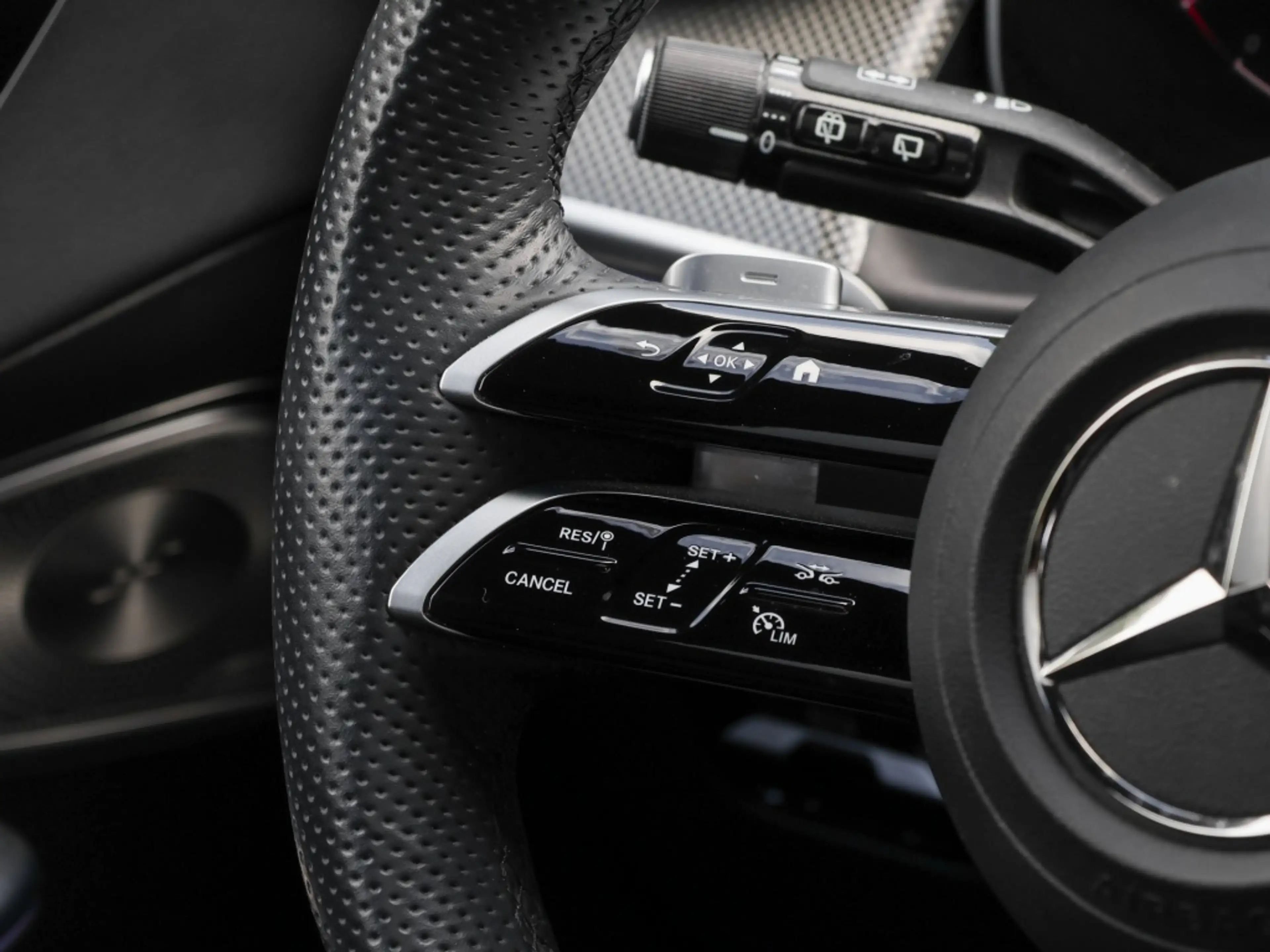 Mercedes-Benz GLC 450 d 4M AMG-Sport/Pano/AHK/StdHz/Sitzklima — photo 11