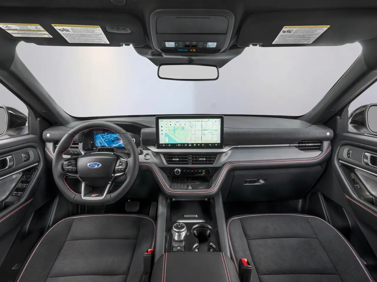 Ford Explorer снимка Ford Explorer