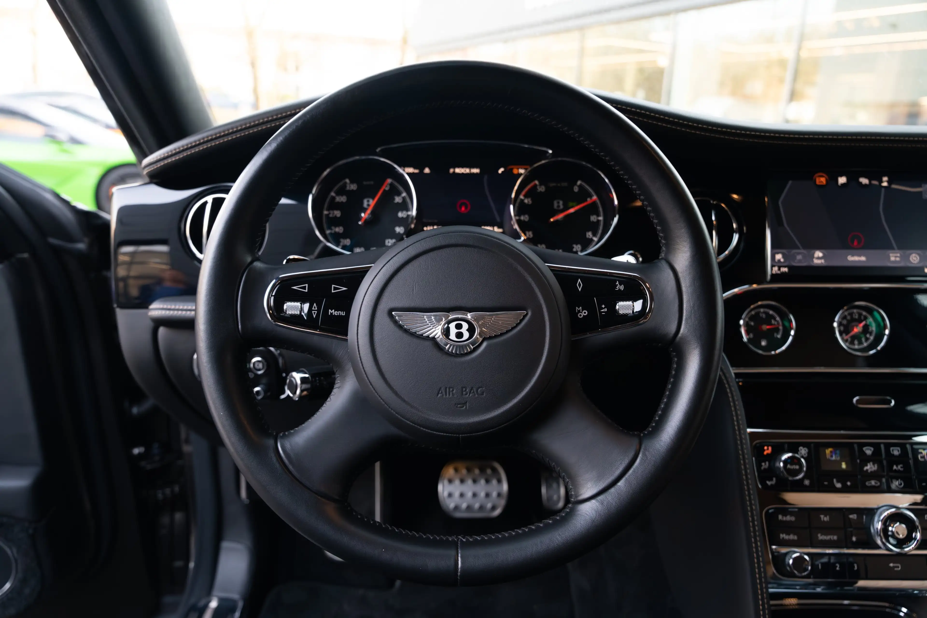 Bentley Mulsanne Speed — photo 11