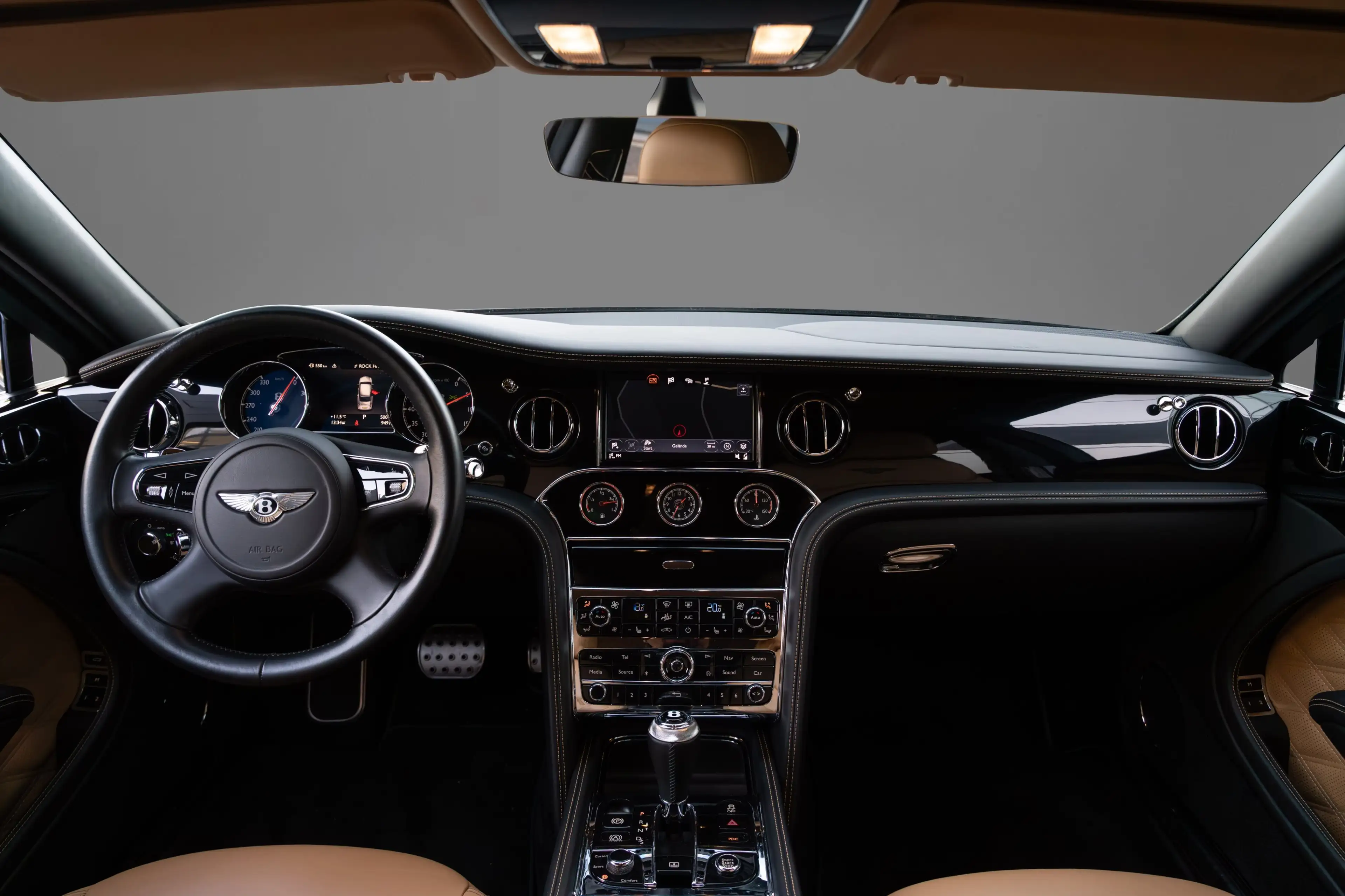 Bentley Mulsanne Speed — photo 12