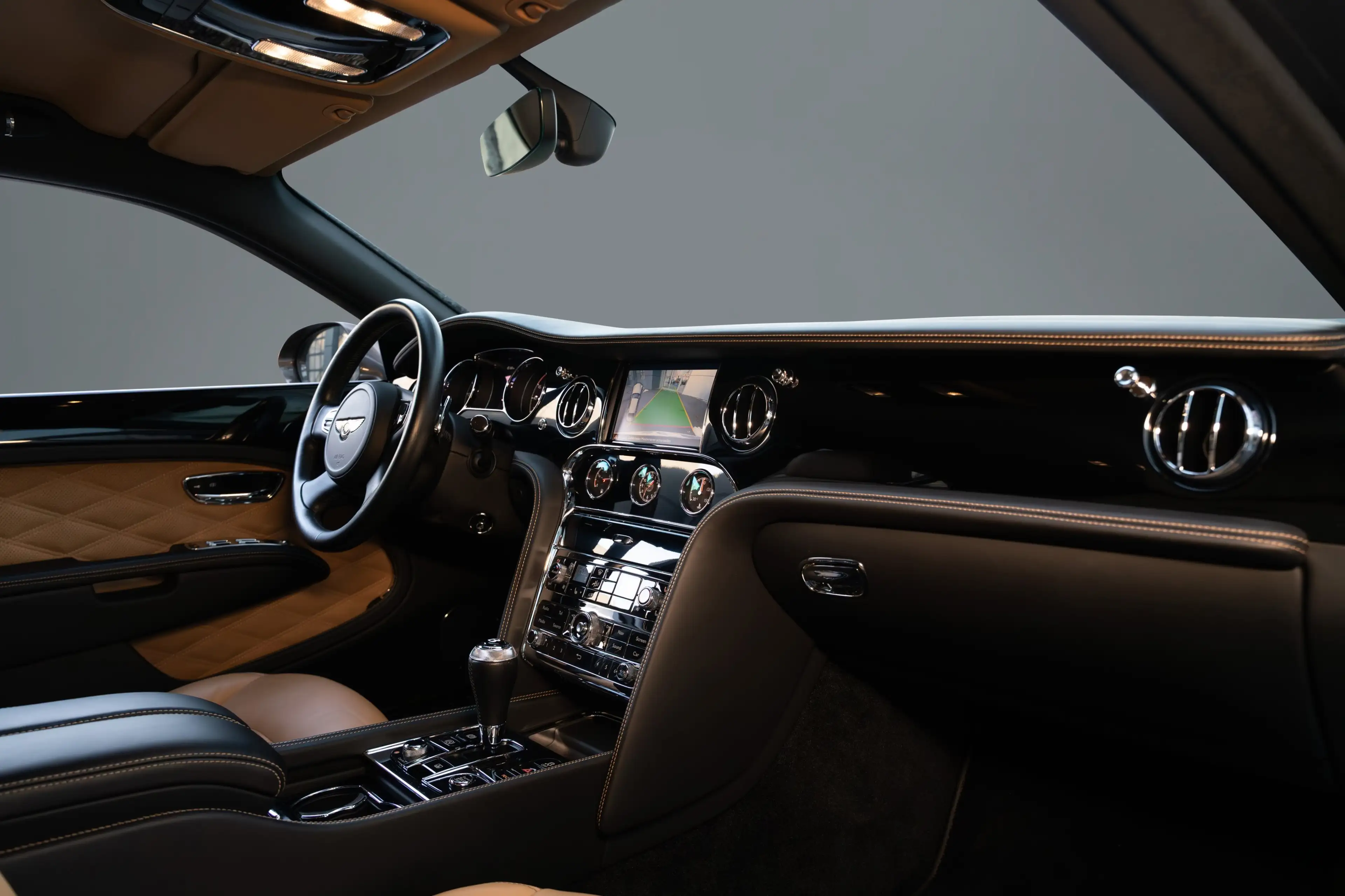 Bentley Mulsanne Speed — photo 15