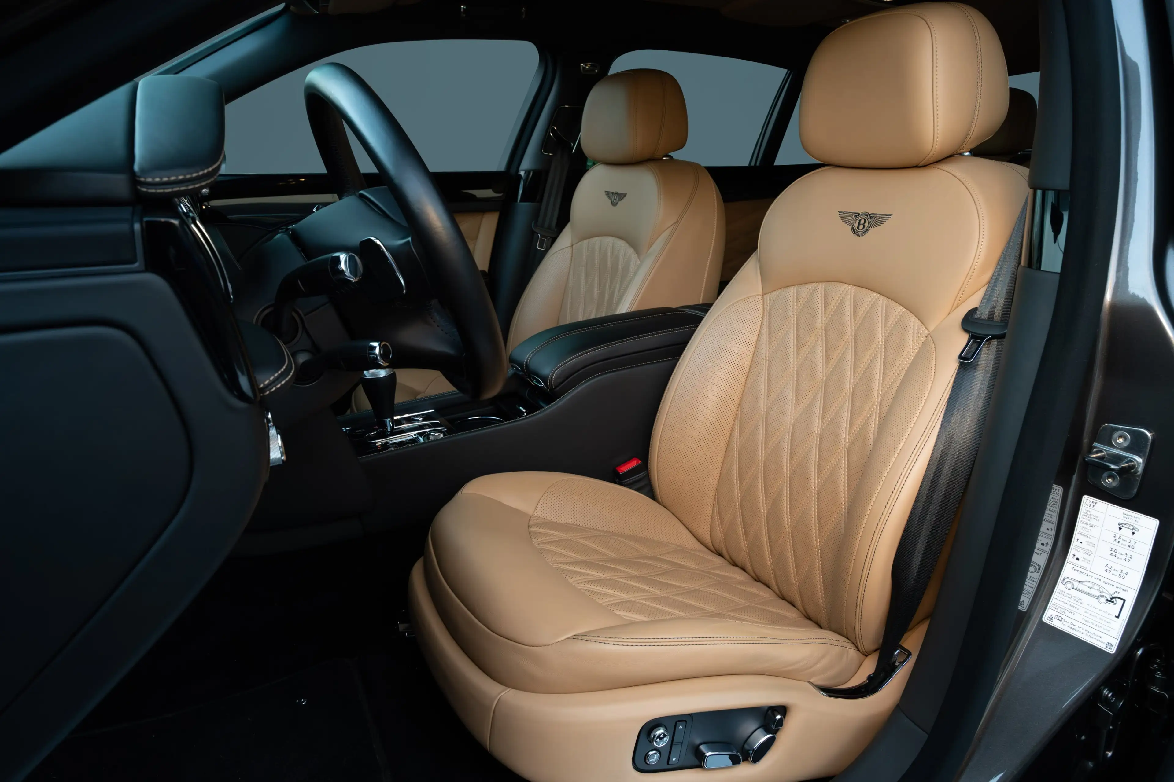 Bentley Mulsanne Speed — photo 8