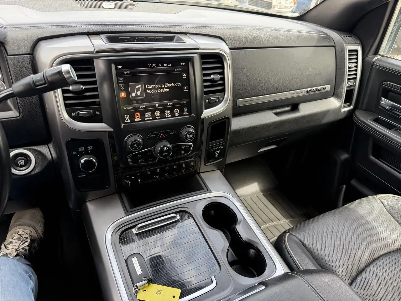 RAM 2500 снимка RAM 2500