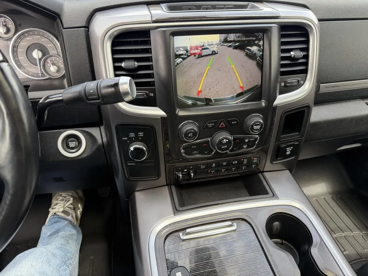 RAM 2500 снимка RAM 2500