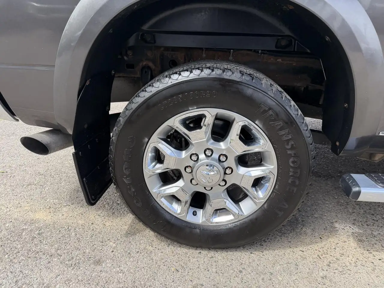 RAM 2500 снимка RAM 2500