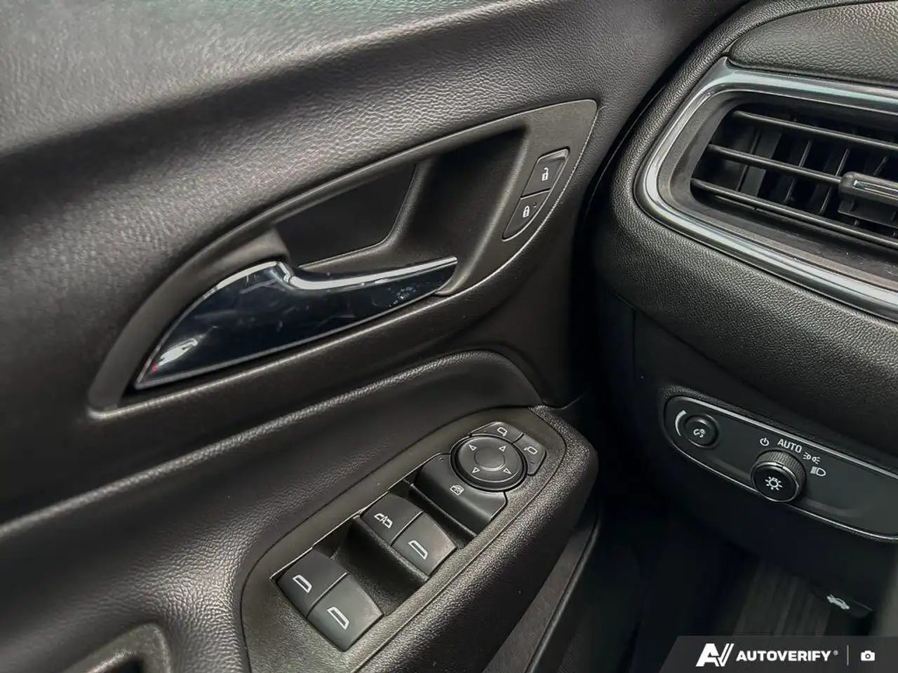 Chevrolet Equinox fotografie Chevrolet Equinox