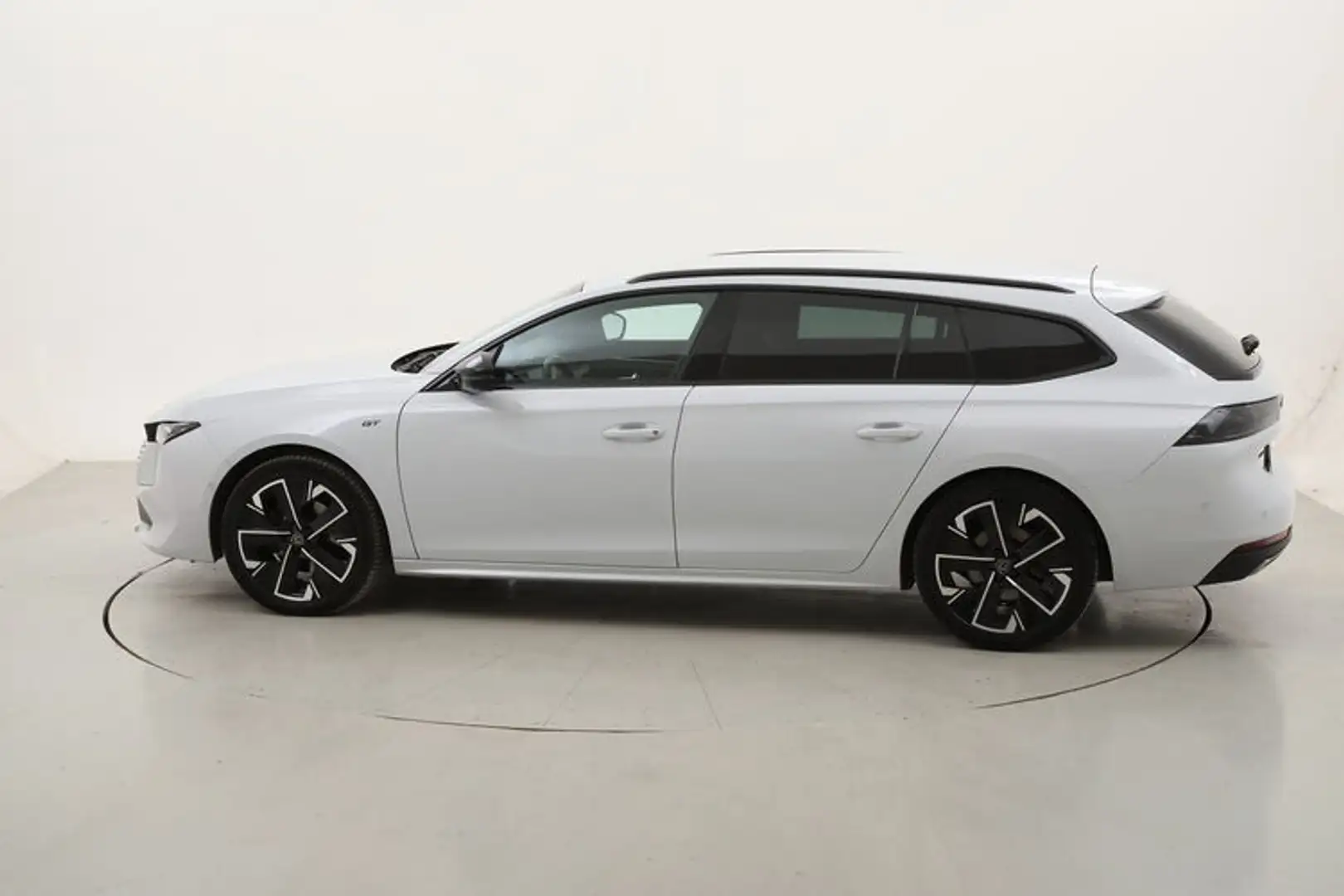 Peugeot 508 SW EAT8 GT 1.5 Diesel 131CV Bianco - 2