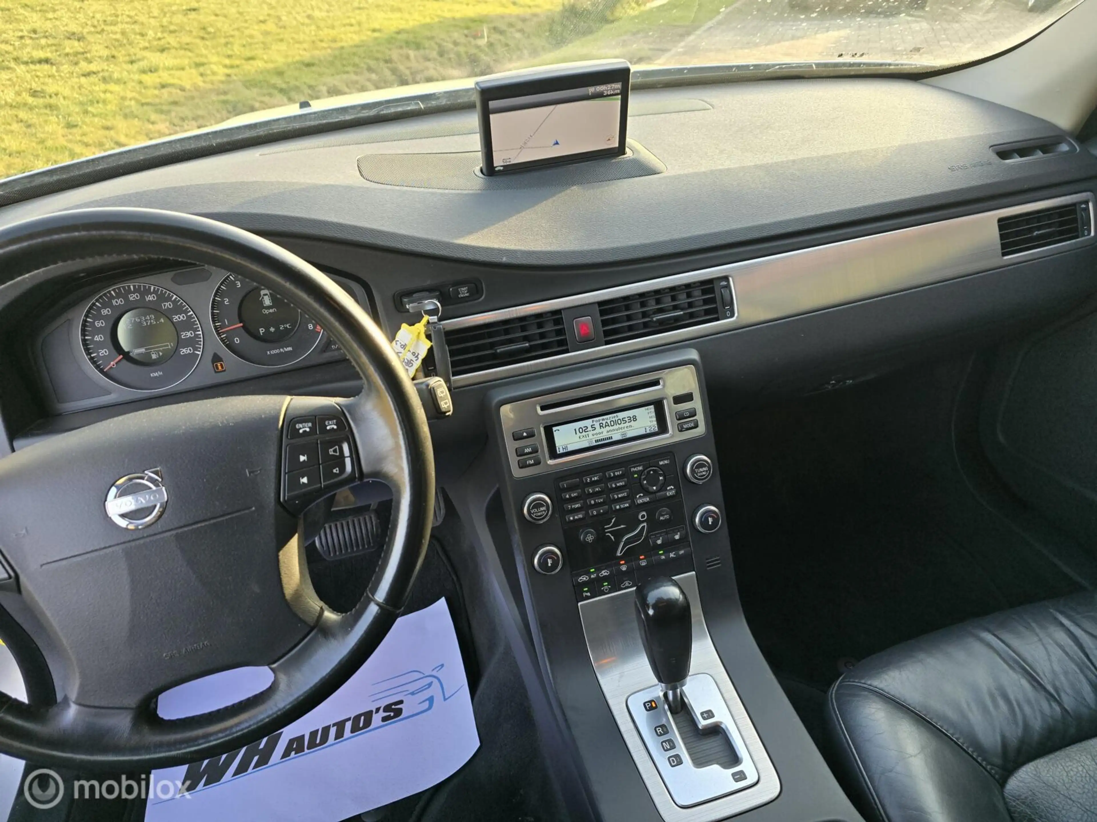 Volvo V70 2.5T Summum Aut. — photo 11