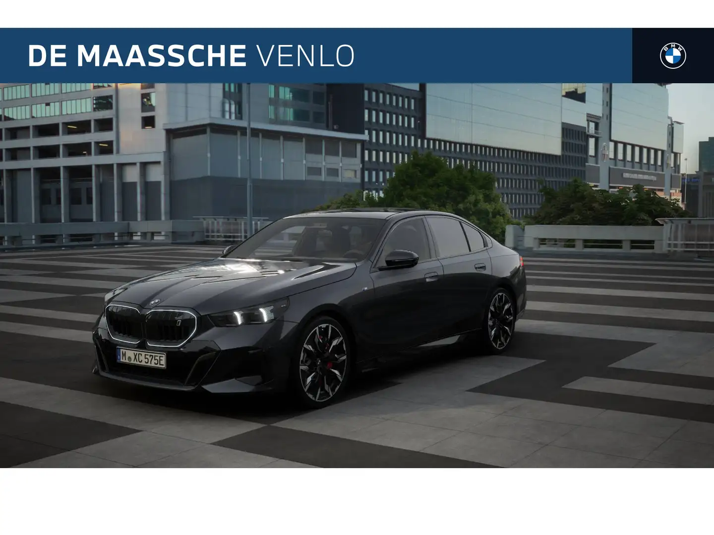 BMW i5 eDrive40 M Sport / Panoramadak / Trekhaak / Stoelv Gris - 1