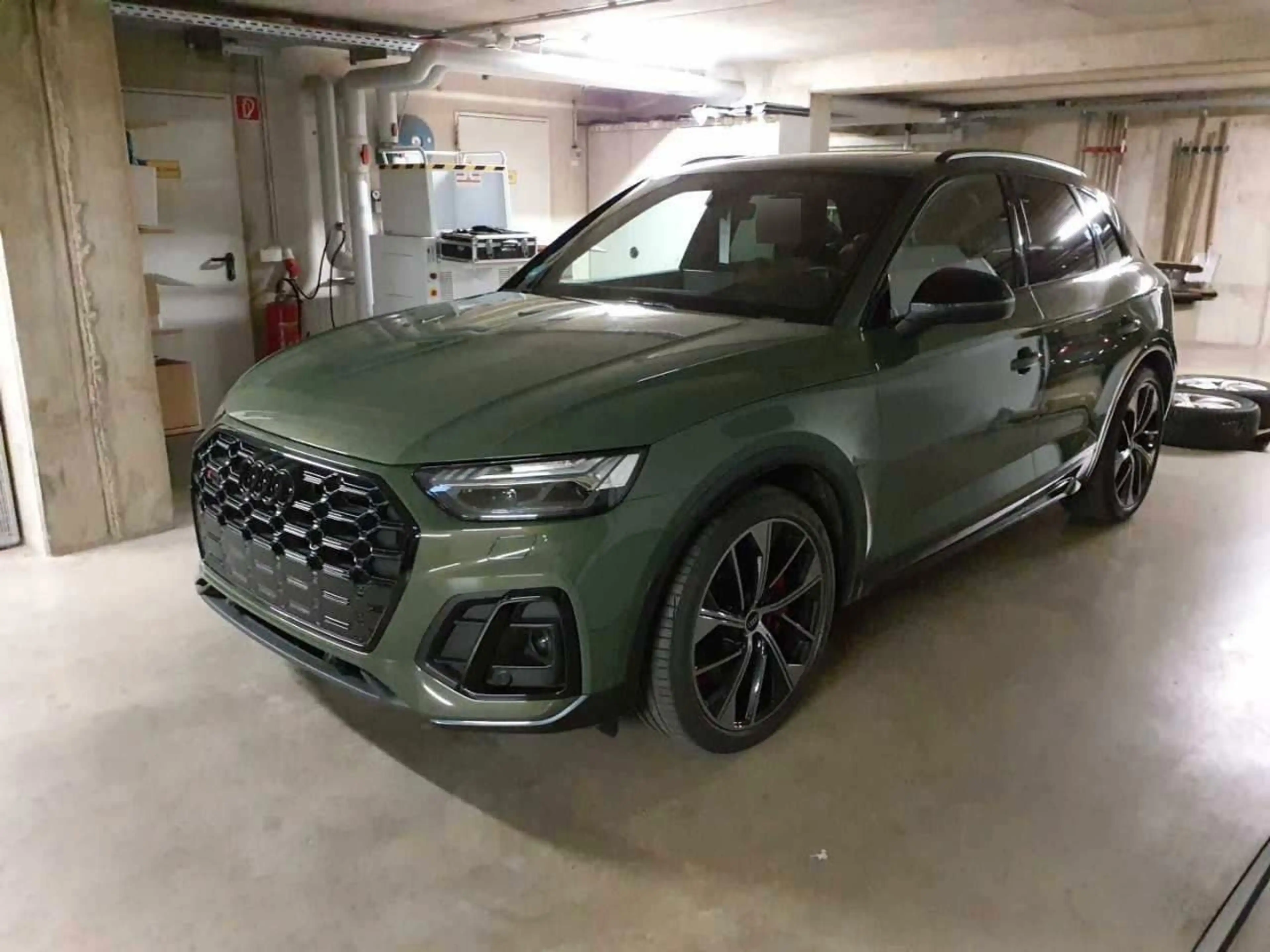 Audi SQ5 EXCLUSIVE PANO LEDER HUD CARBON B&O