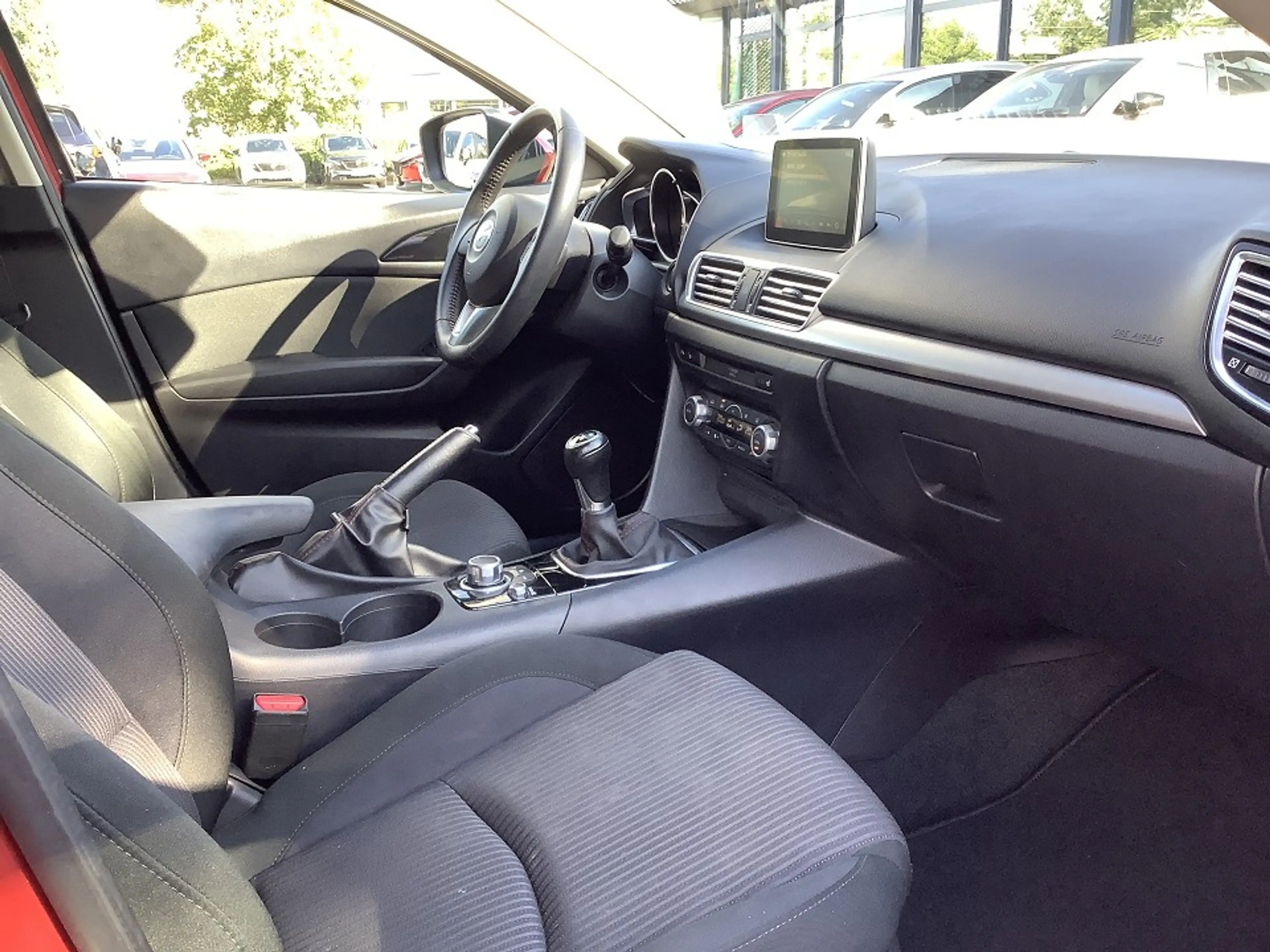 Mazda 3 SKYACTIV-G 120 Sports-Line Navi Bose Allwetter — photo 14