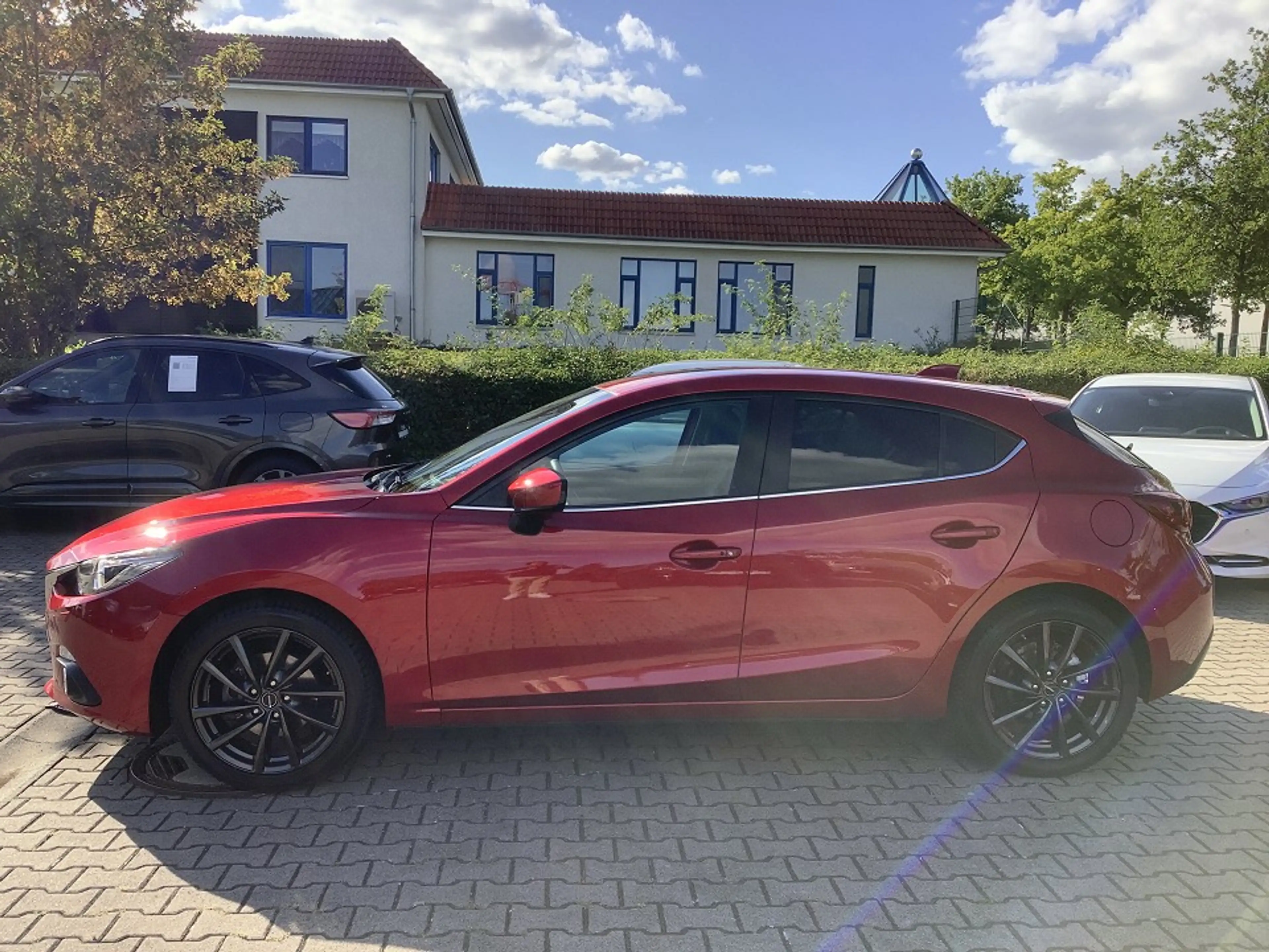 Mazda 3 SKYACTIV-G 120 Sports-Line Navi Bose Allwetter — photo 6