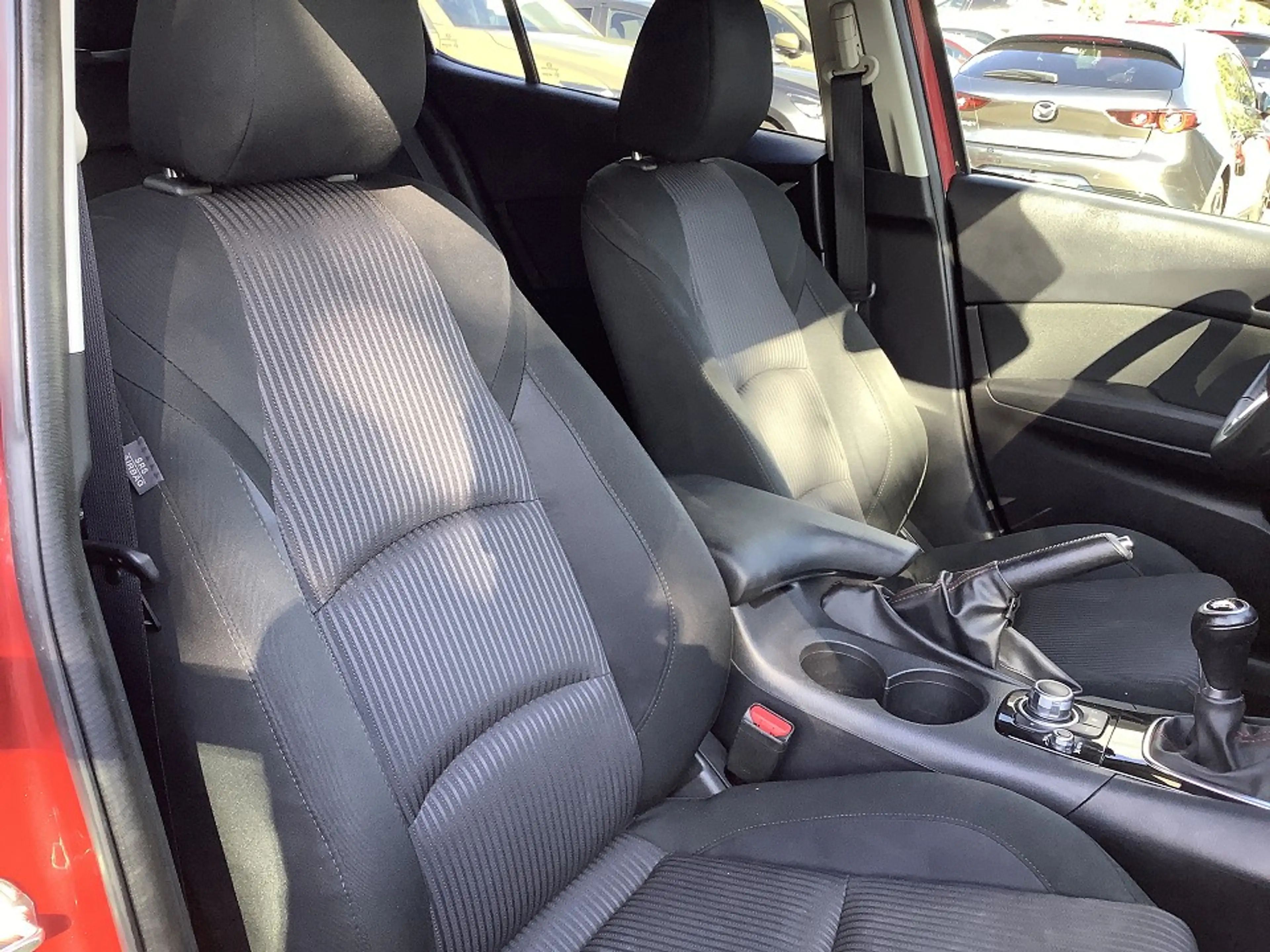 Mazda 3 SKYACTIV-G 120 Sports-Line Navi Bose Allwetter — photo 13