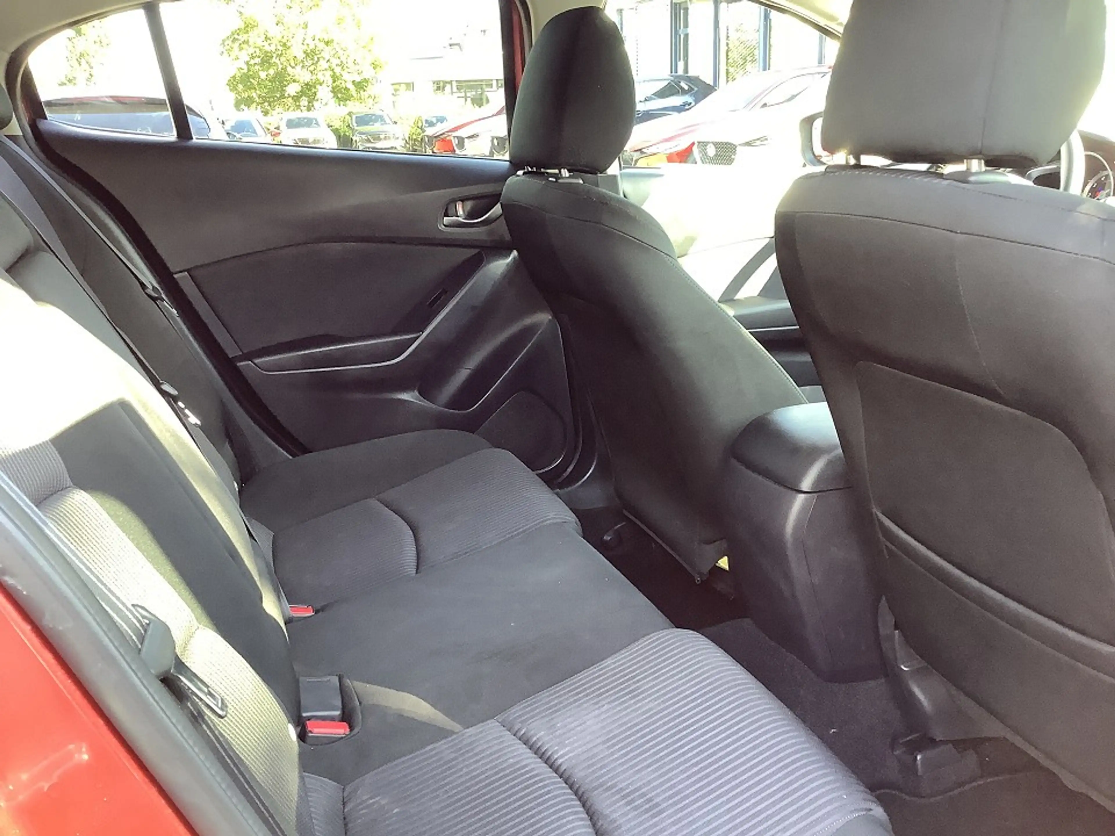 Mazda 3 SKYACTIV-G 120 Sports-Line Navi Bose Allwetter — photo 15