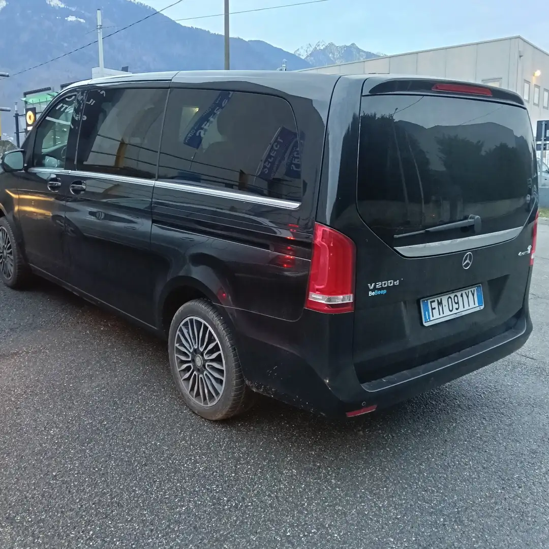 Mercedes-Benz V 200 - 2