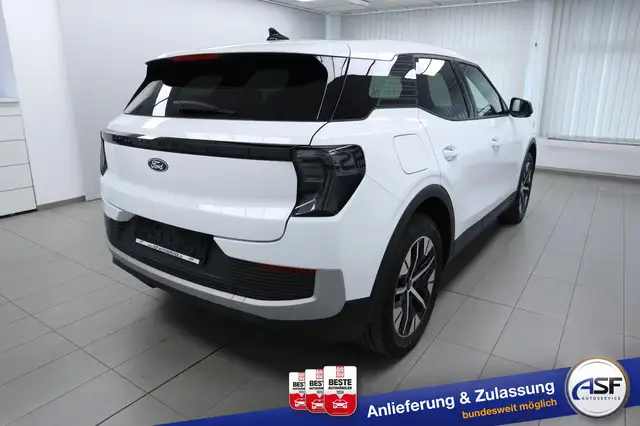 Ford Explorer view 7