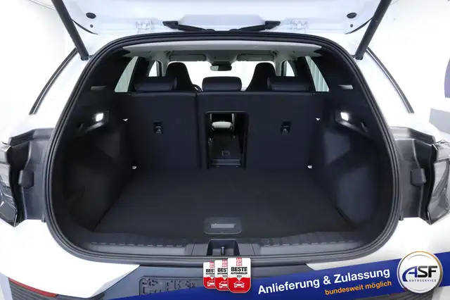 Ford Explorer view 11