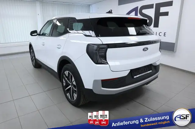 Ford Explorer view 9