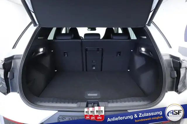 Ford Explorer view 10