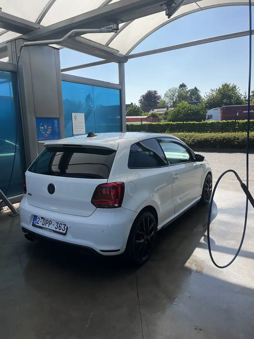 Volkswagen Polo GTI 1.4 DSG - 1