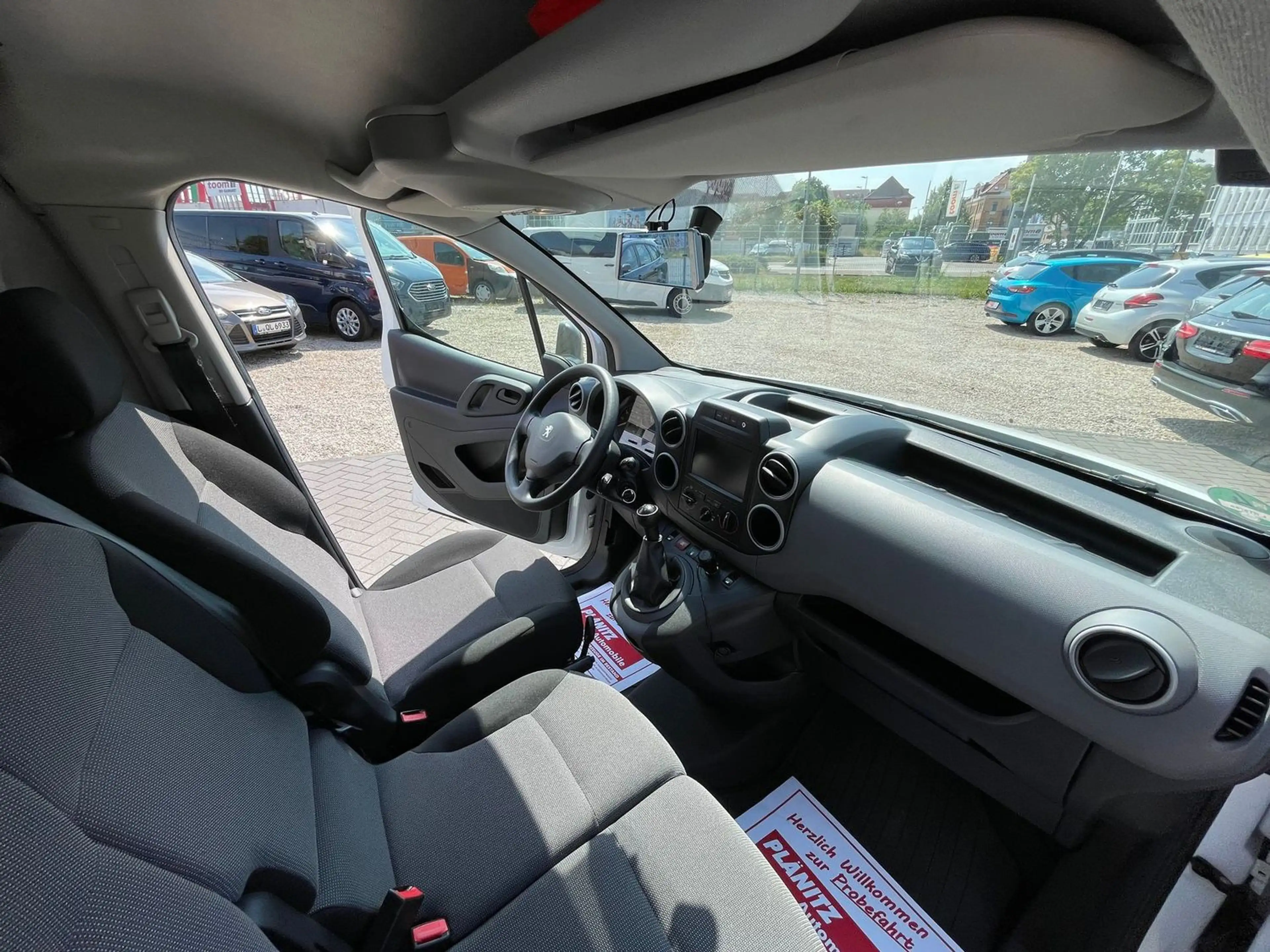 Peugeot Partner L1 Premium/AHK/Kamera V+H/PDC/USB/Bluetooth — photo 12
