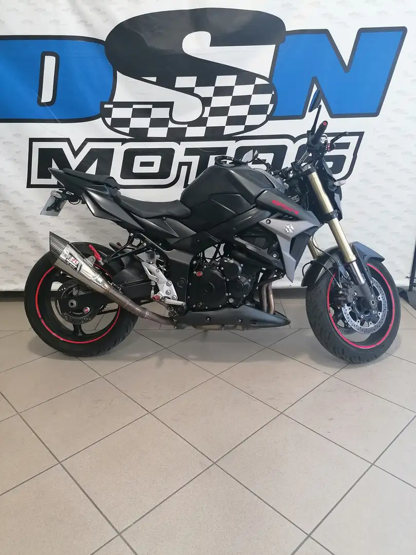 Suzuki GSR 750 Noir - 1