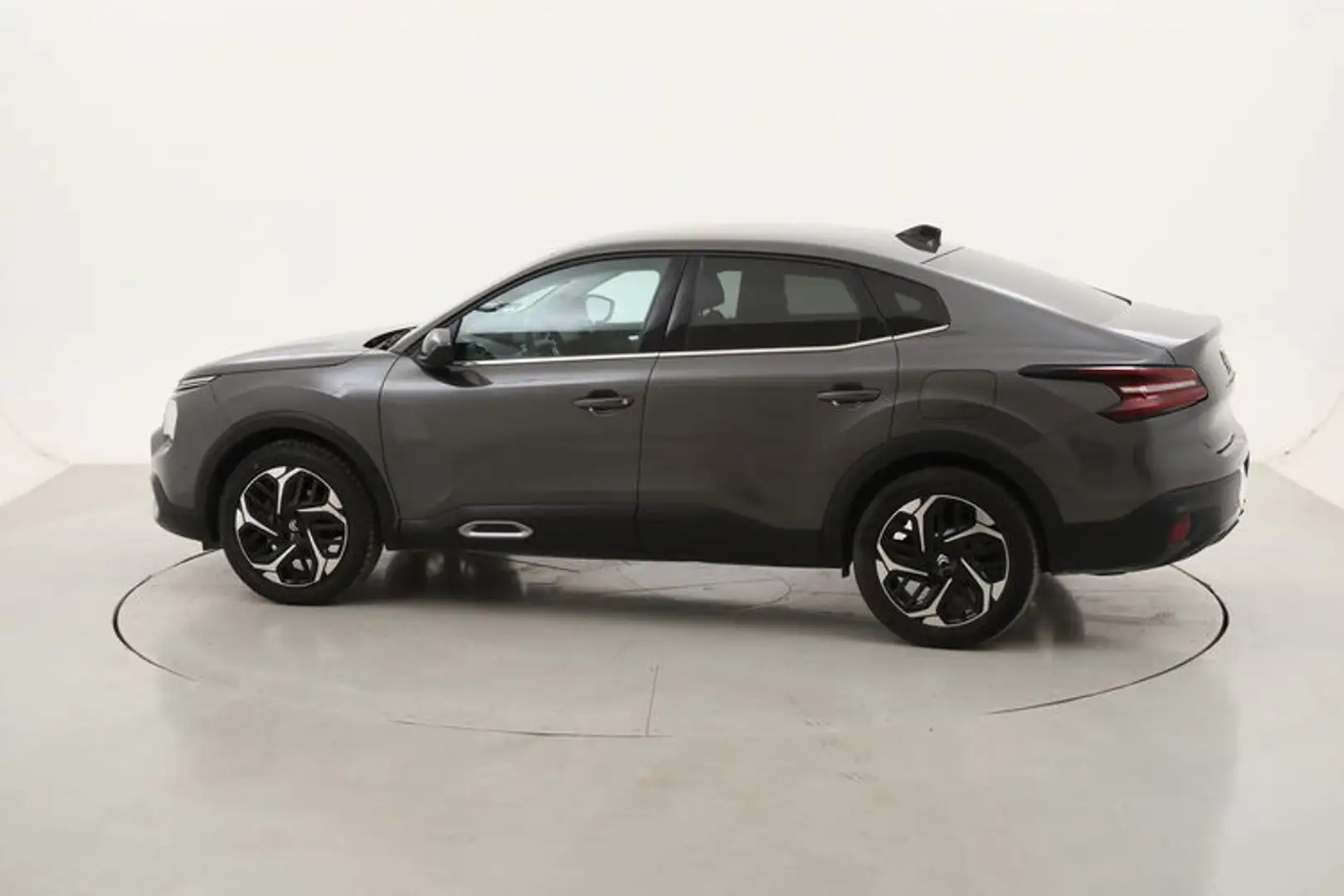 Citroen C4 X Max EAT8 1.5 Diesel 131CV Grau - 2