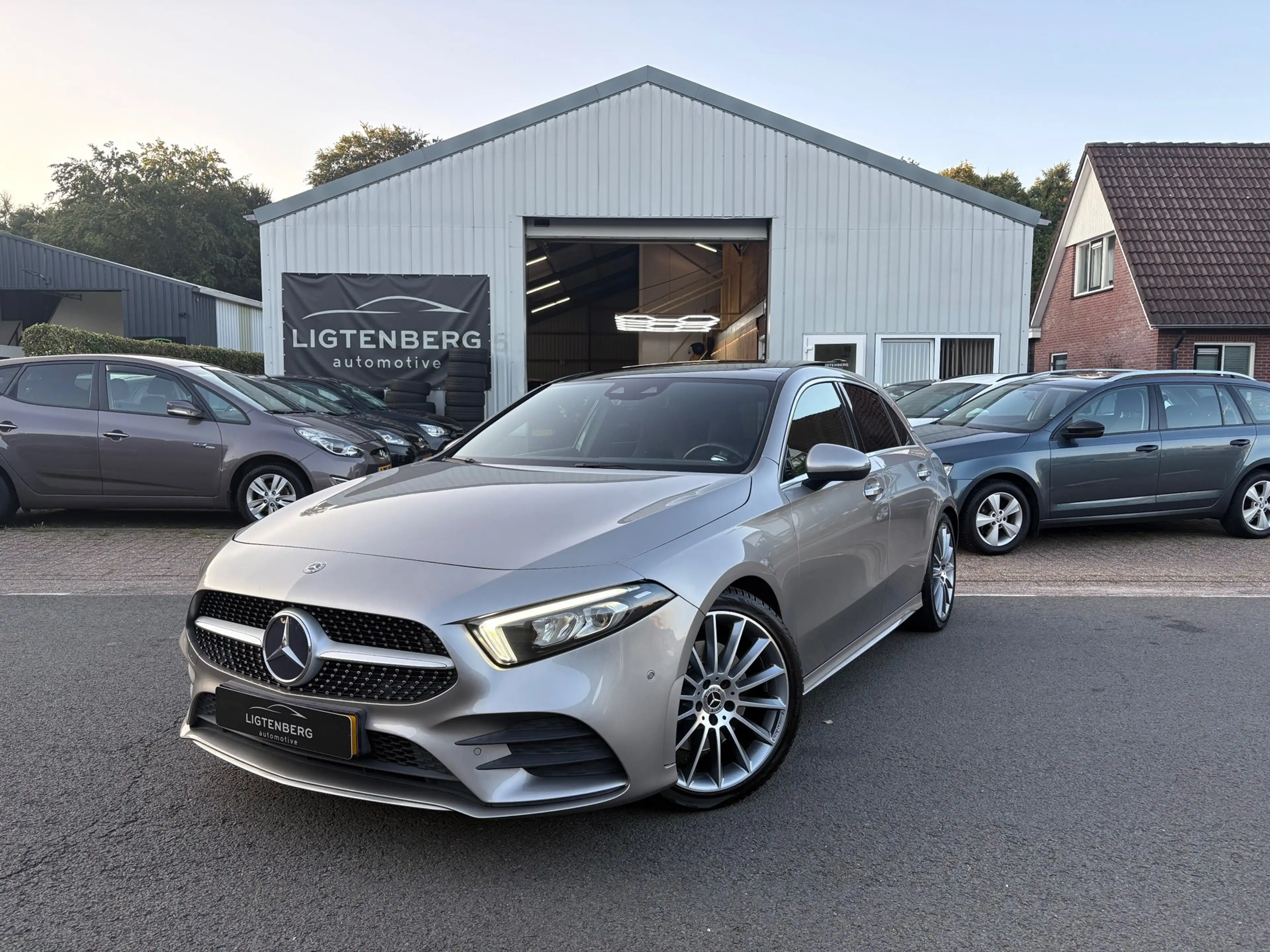 Mercedes-Benz A 220 Launch Edition Premium FULL OPTION