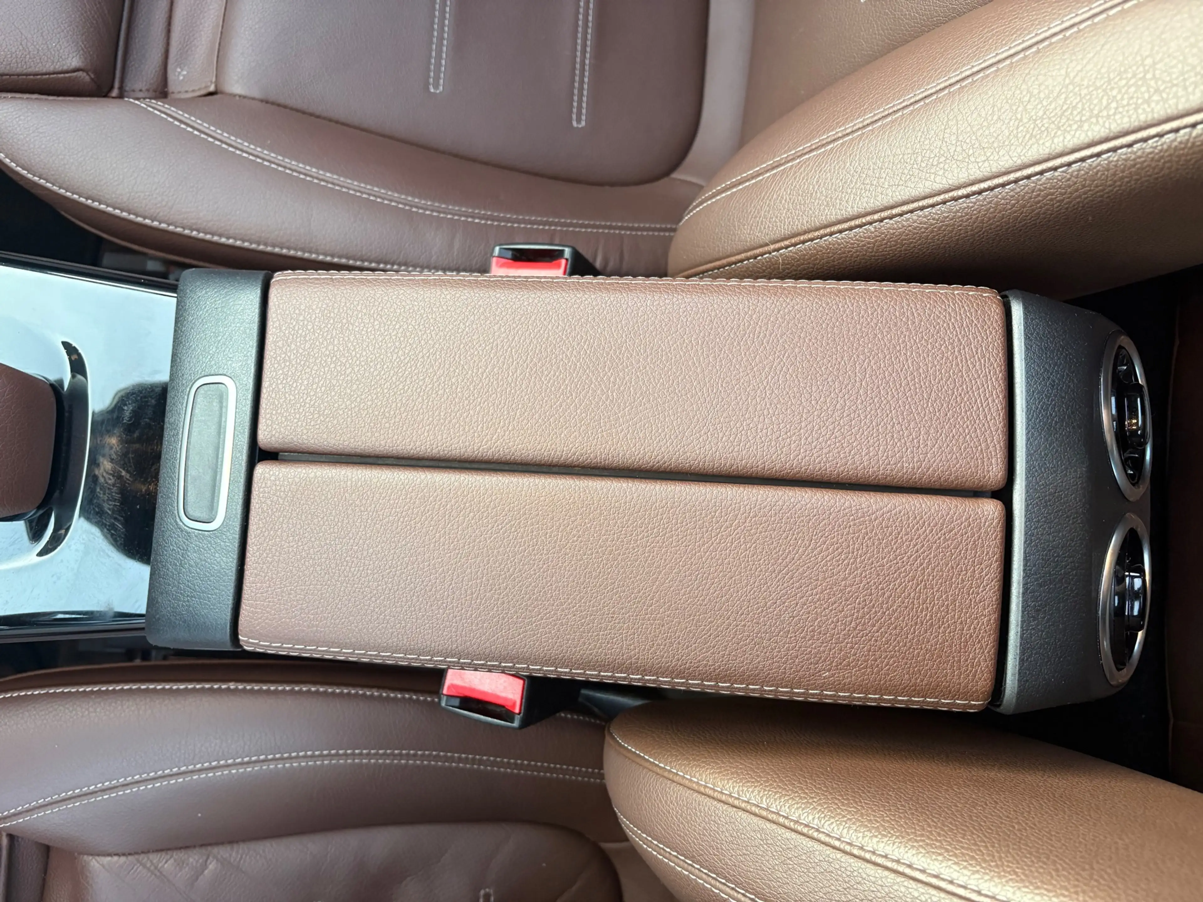 Mercedes-Benz A 220 Launch Edition Premium FULL OPTION — photo 37
