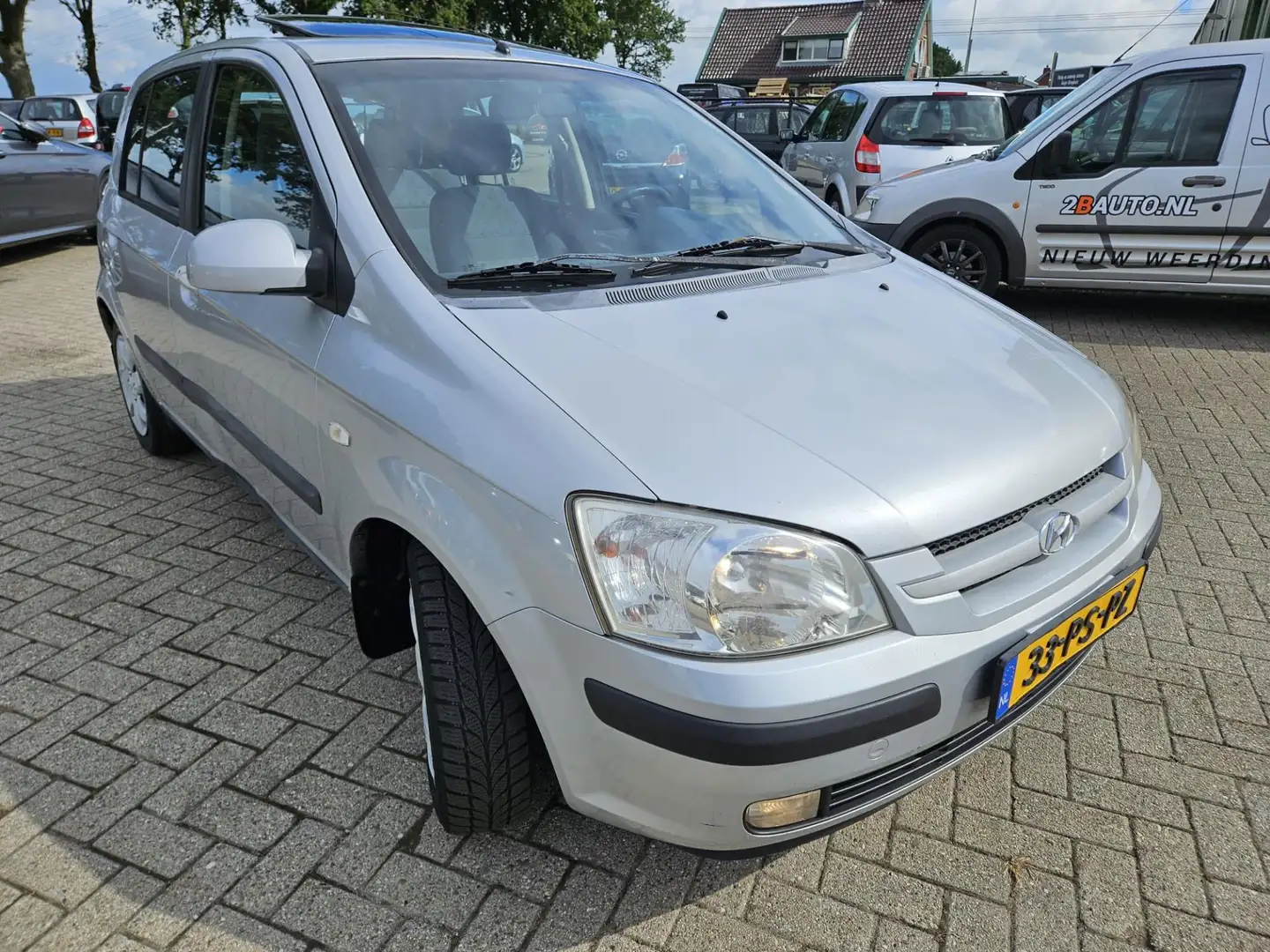 Hyundai Getz 1.3i Dynamic Sky 5Drs 2004. Airco/Mistlampen/Trekh Gris - 2