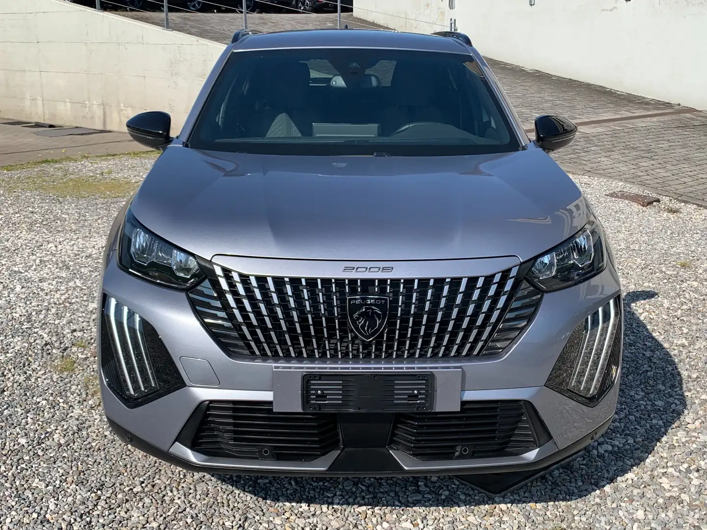 Peugeot 2008 1.2 puretech Allure s Nero - 2