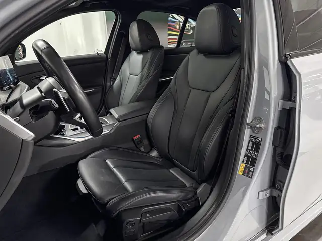 BMW 3 Series view 9