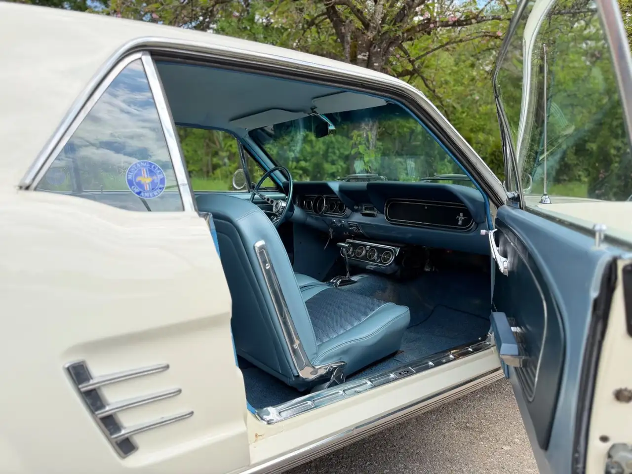 Ford Mustang V8 aus 1966 mit Servolenkung/Klimaanlage, foto 12