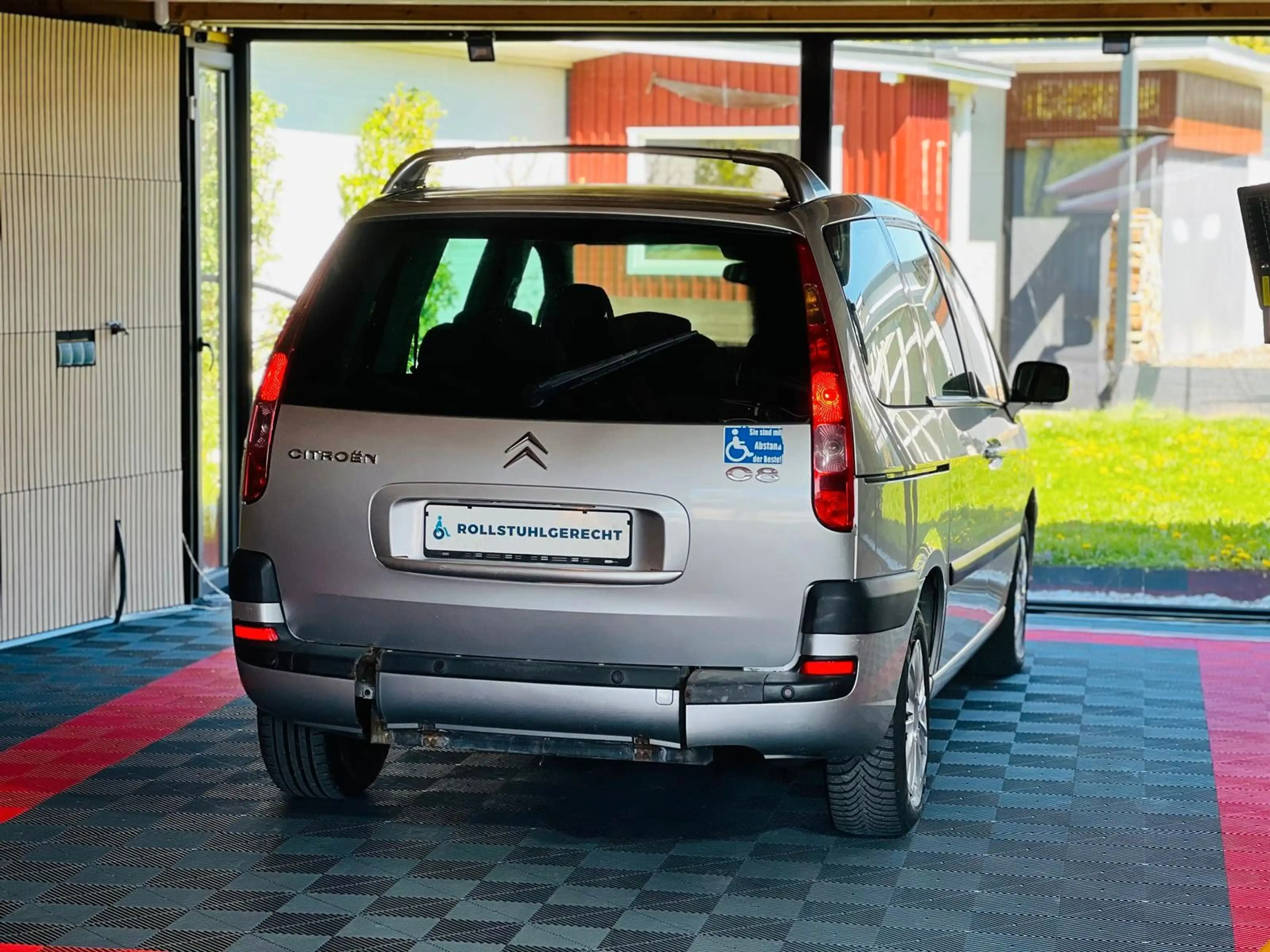Citroen C8 Behindertengerecht-Rampe — photo 15