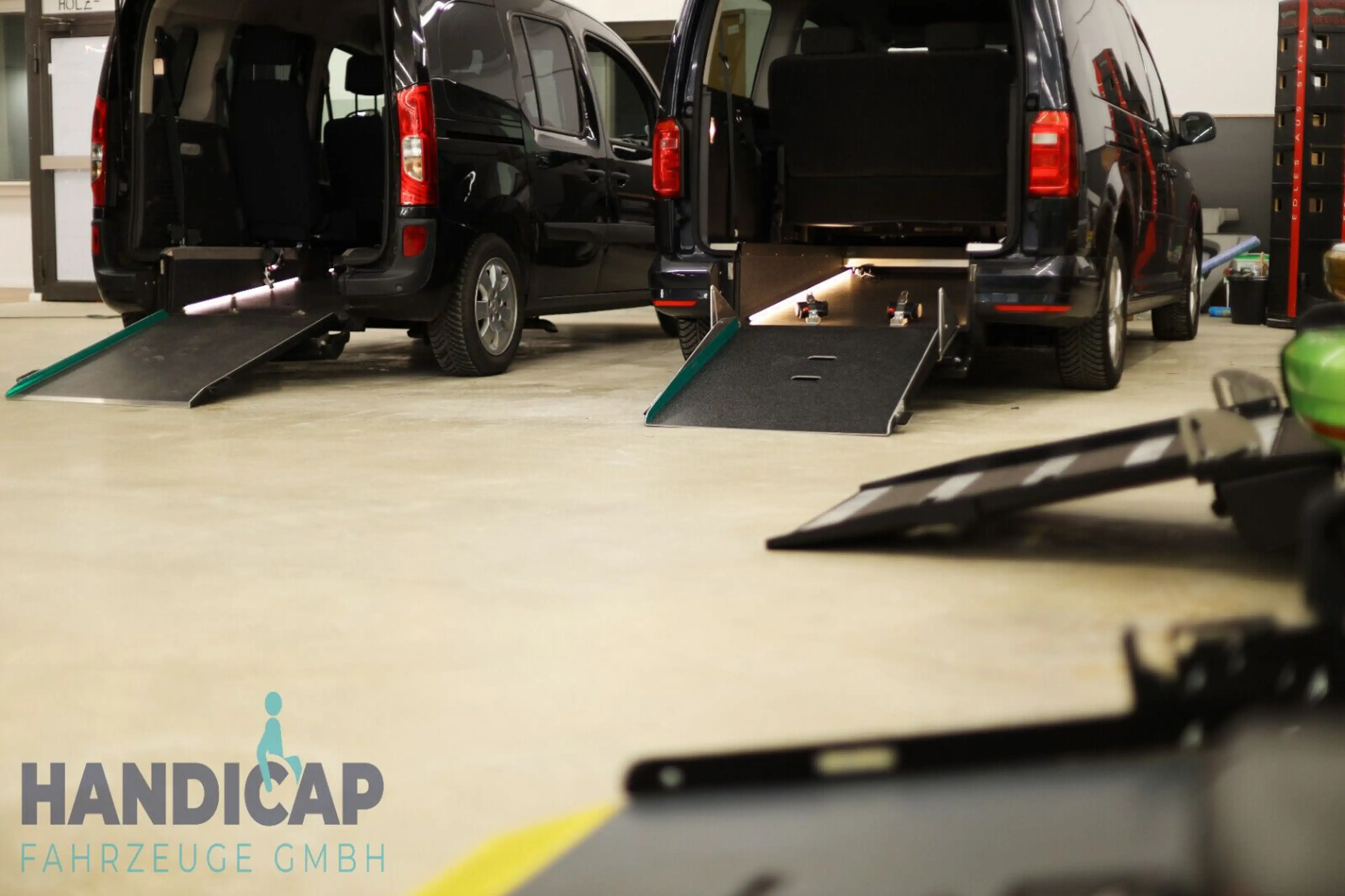 Citroen C8 Behindertengerecht-Rampe — photo 30