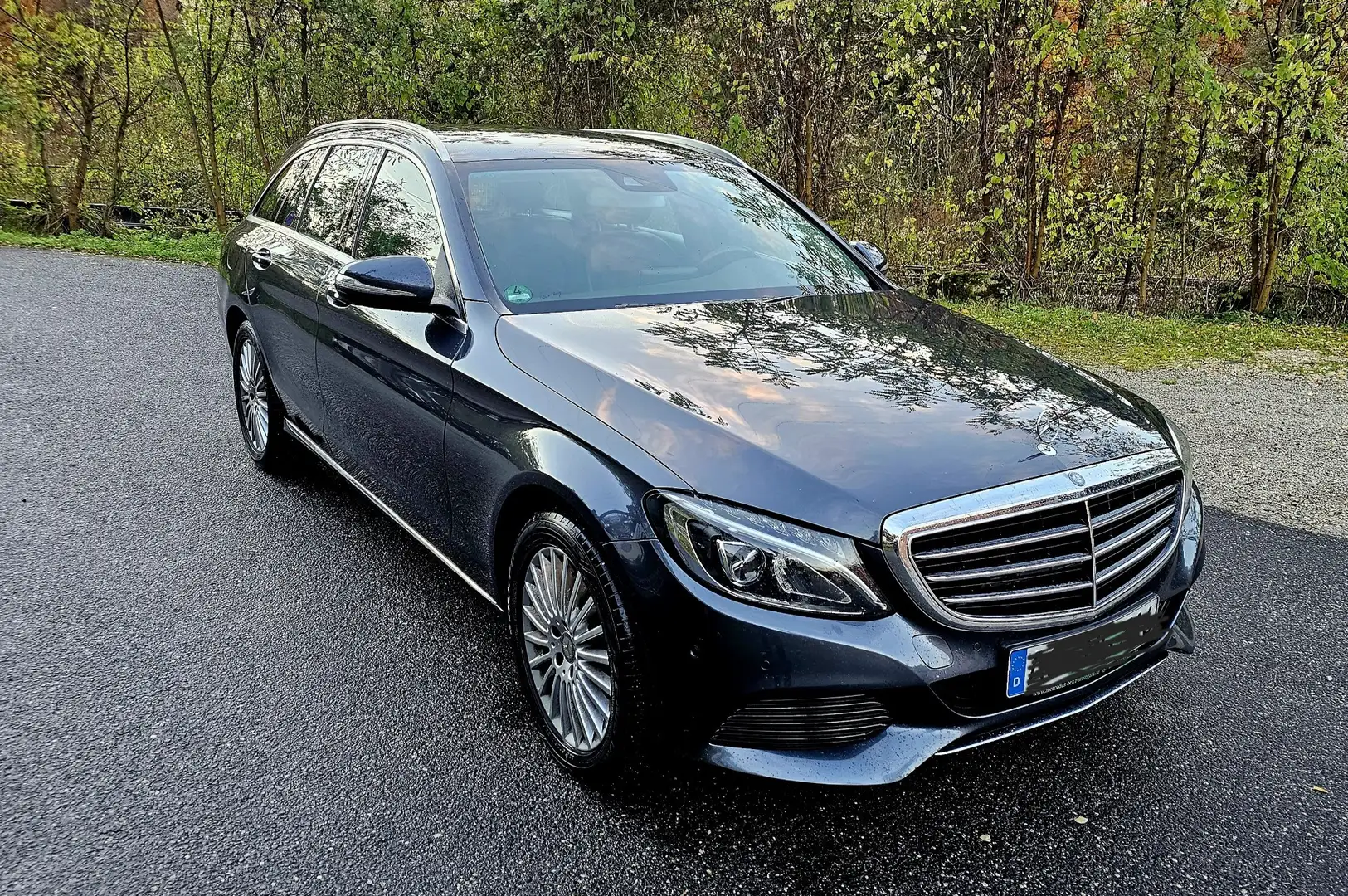 Mercedes-Benz C 180 C 180 T CGI (205.240) Grau - 1